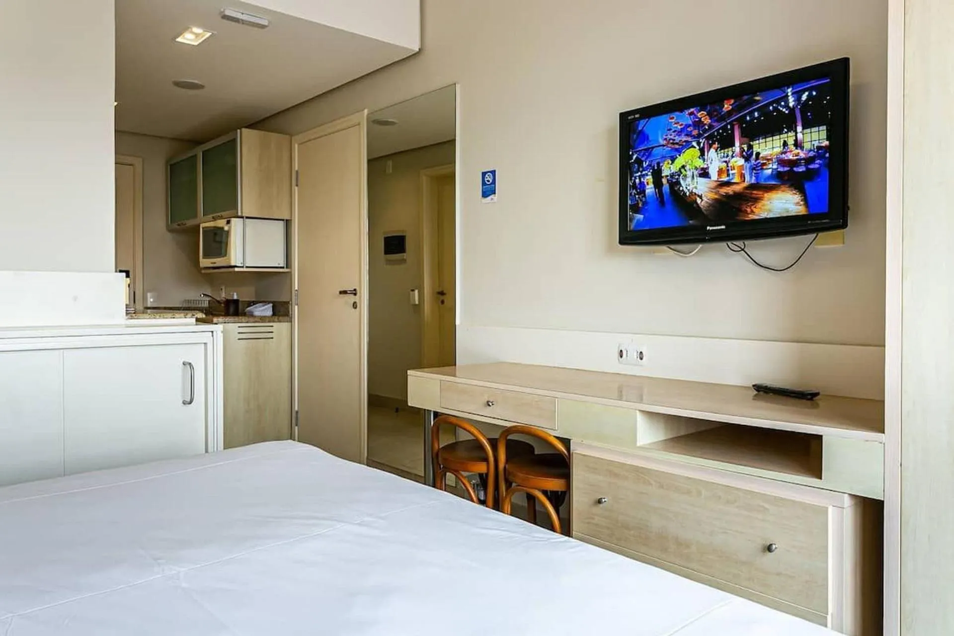 TV and multimedia, Bed in Estúdios Modernos em Resort pé na areia - Jurerê Beach Village JBVJR