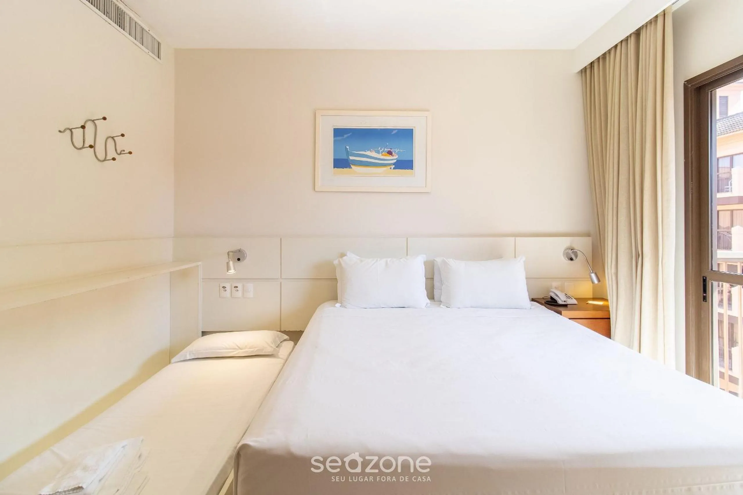 Bedroom, Bed in Estúdios Modernos em Resort pé na areia - Jurerê Beach Village JBVJR