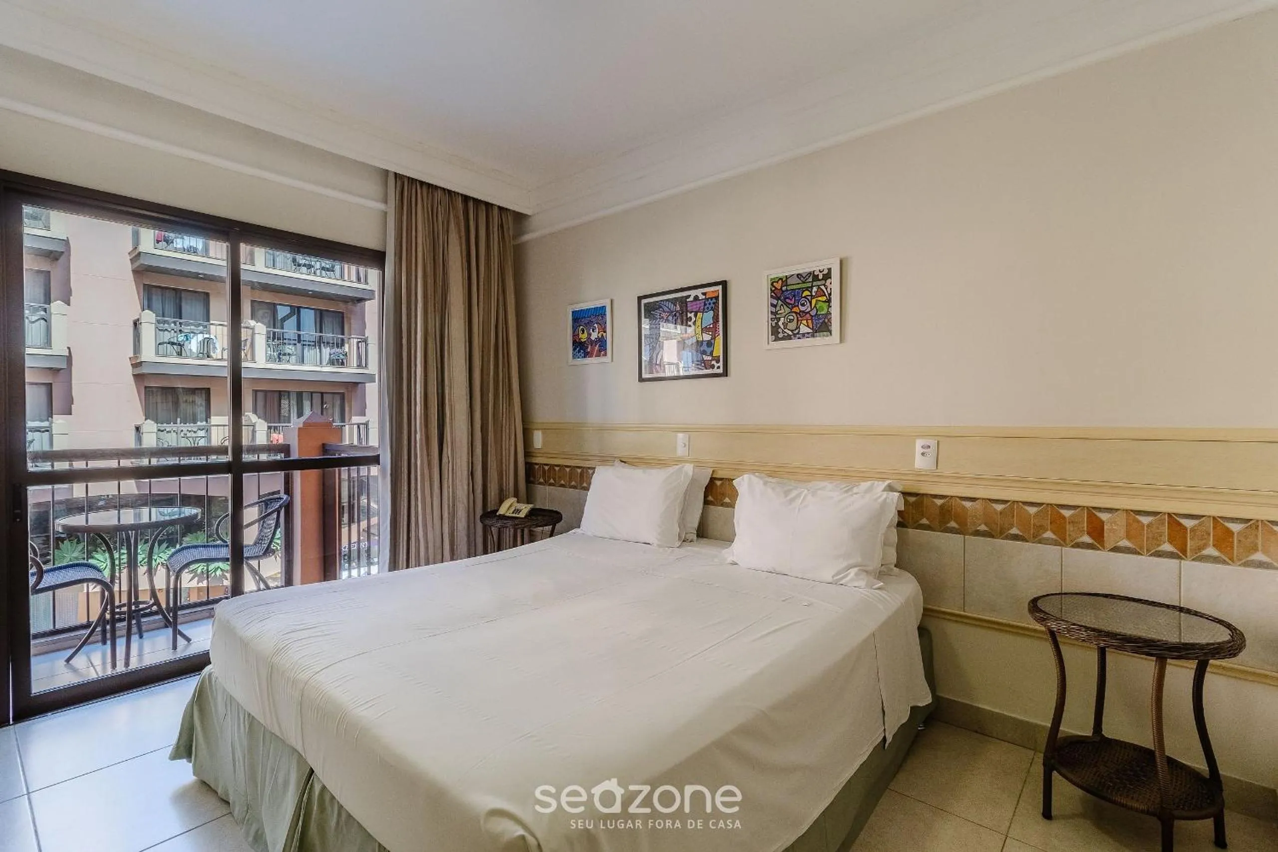 Bedroom, Bed in Estúdios Modernos em Resort pé na areia - Jurerê Beach Village JBVJR