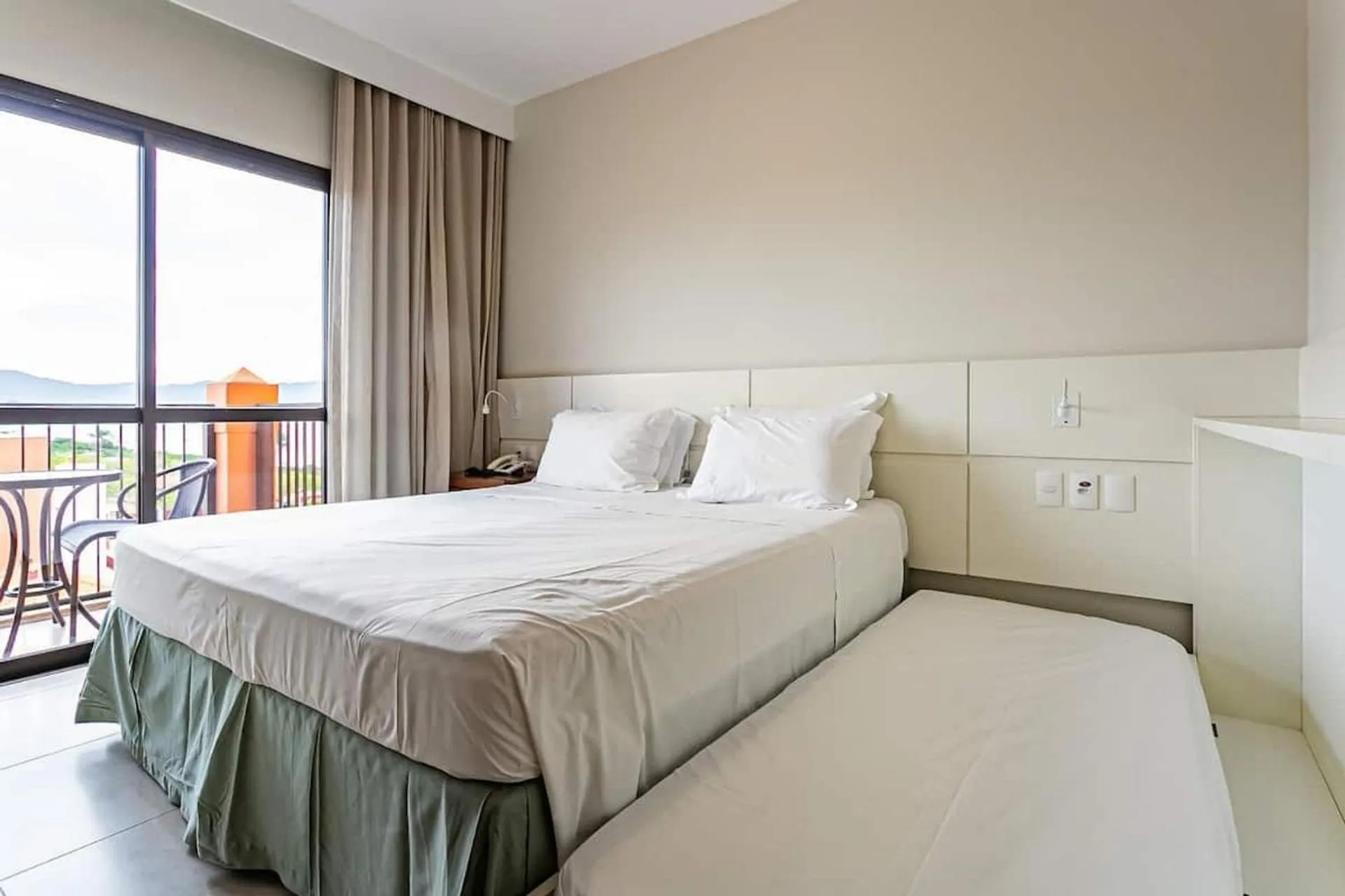 Bed in Estúdios Modernos em Resort pé na areia - Jurerê Beach Village JBVJR