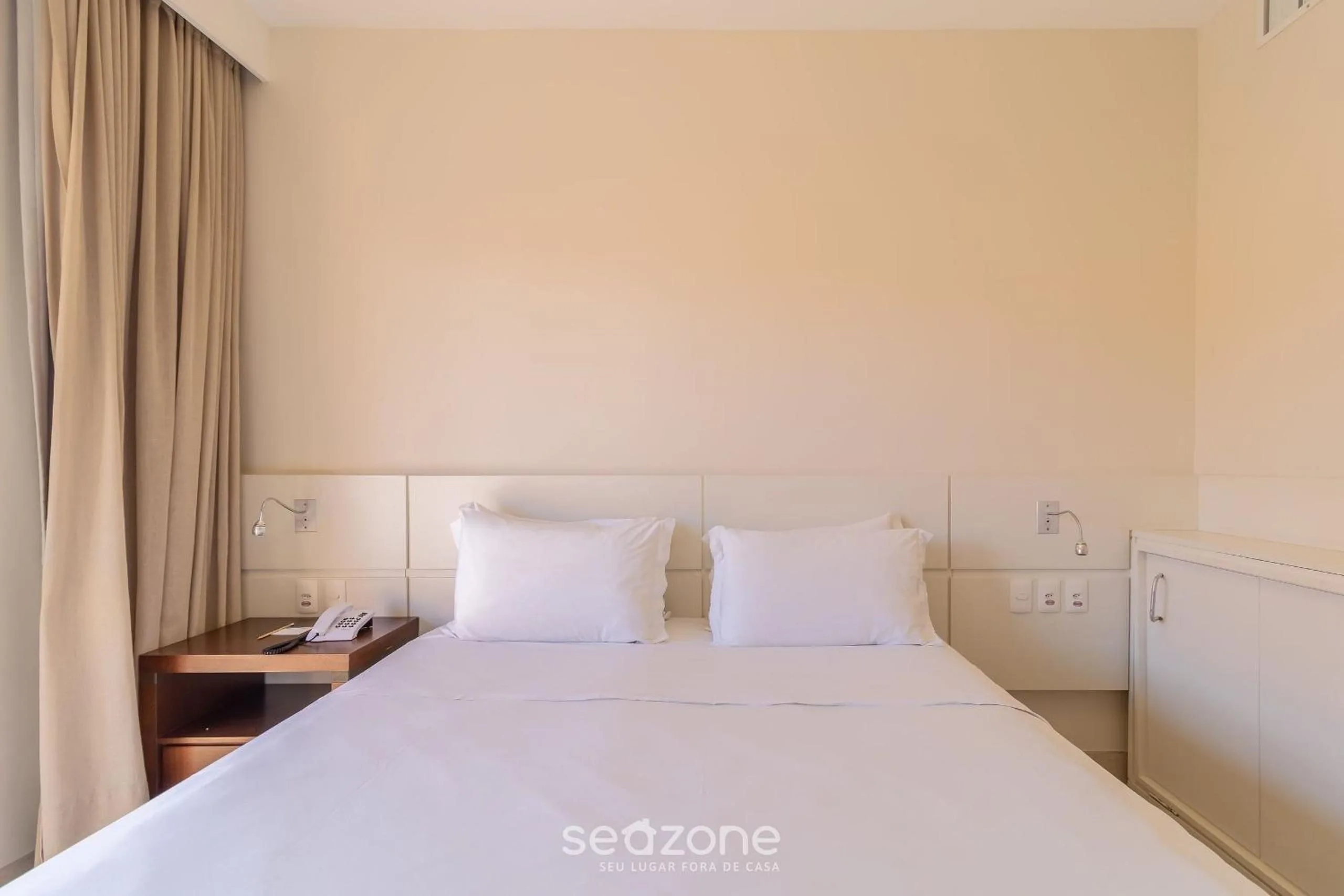 Bed in Estúdios Modernos em Resort pé na areia - Jurerê Beach Village JBVJR