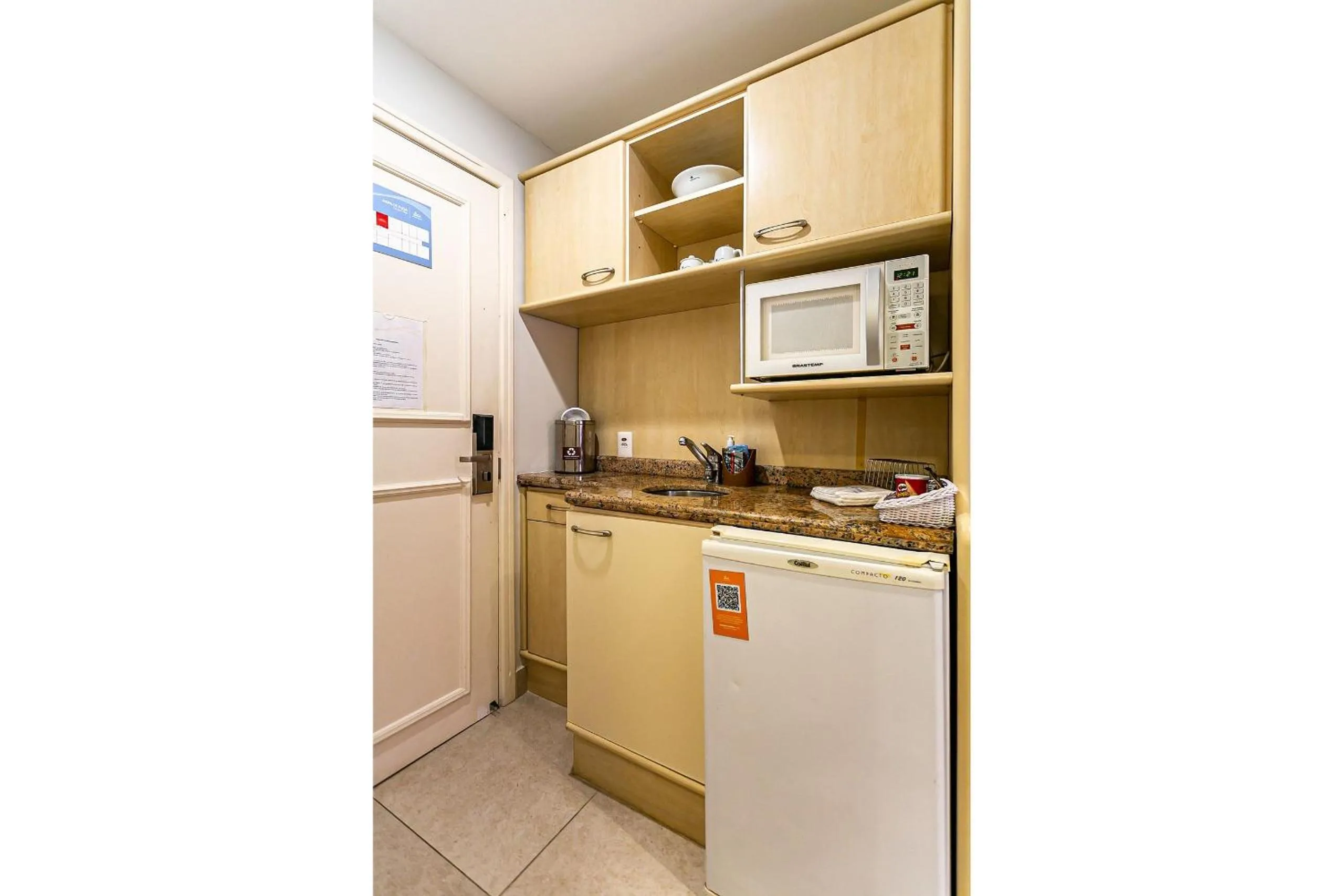 Kitchen or kitchenette in Estúdios Modernos em Resort pé na areia - Jurerê Beach Village JBVJR