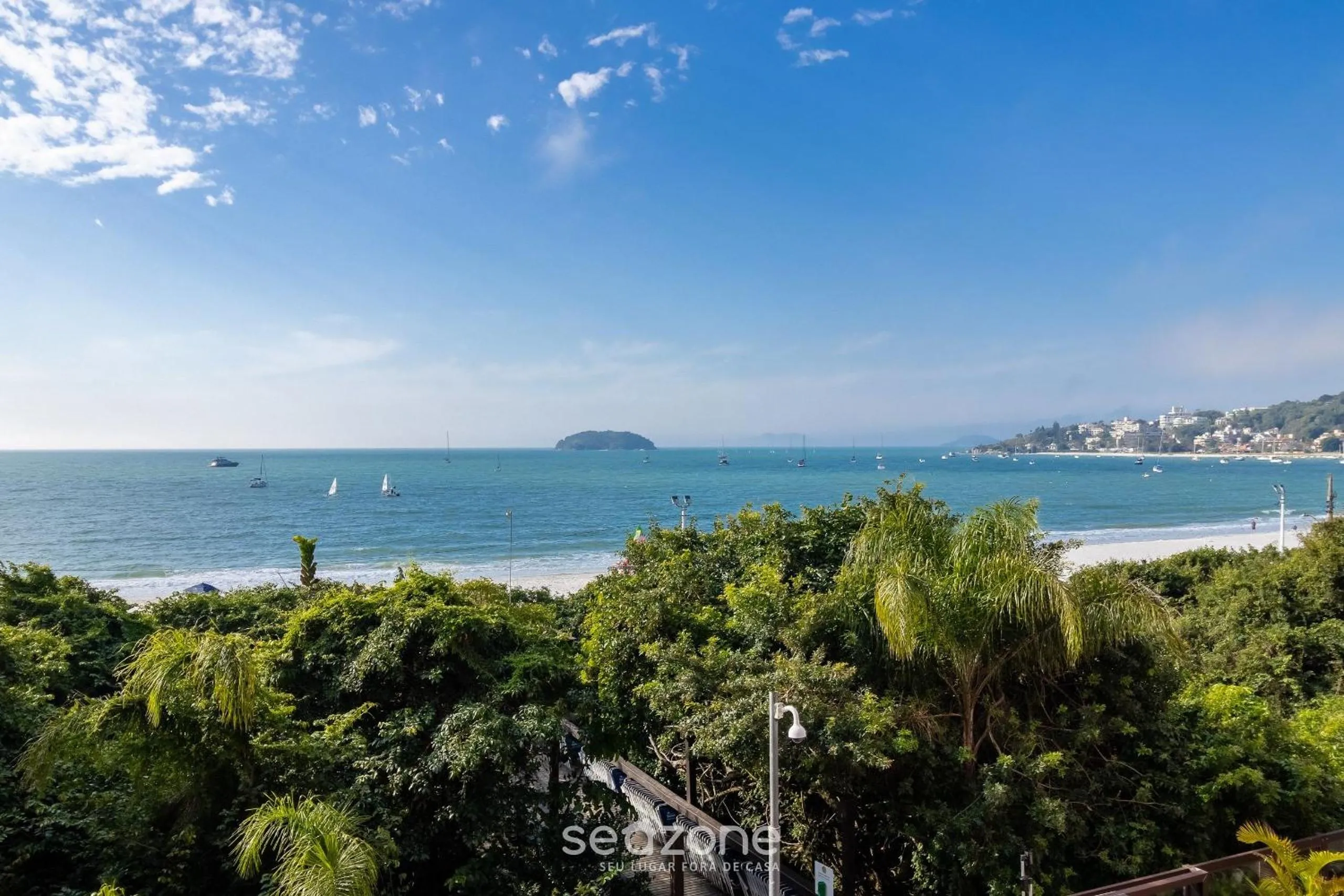 Sea view in Estúdios Modernos em Resort pé na areia - Jurerê Beach Village JBVJR
