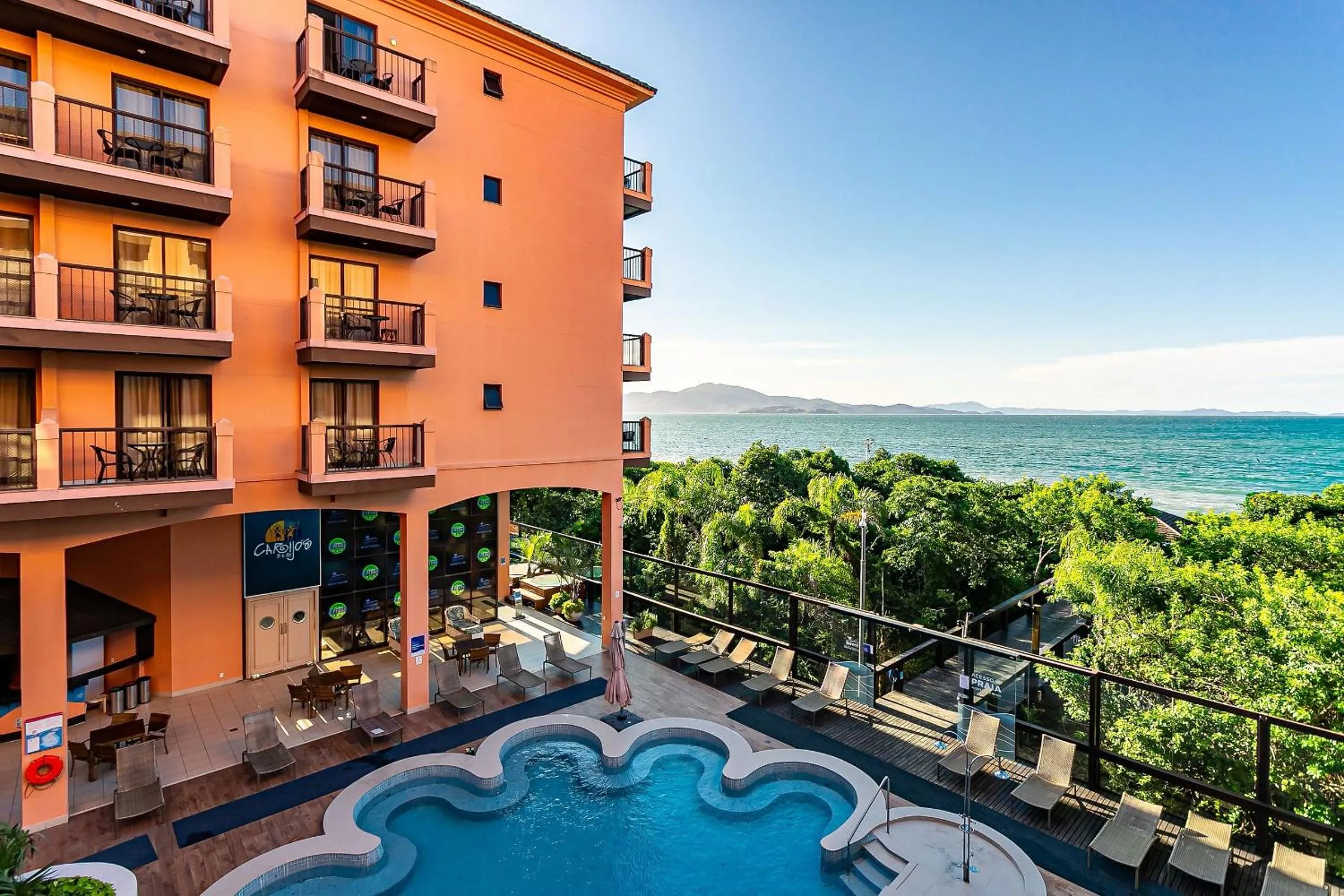 Balcony/Terrace in Estúdios Modernos em Resort pé na areia - Jurerê Beach Village JBVJR