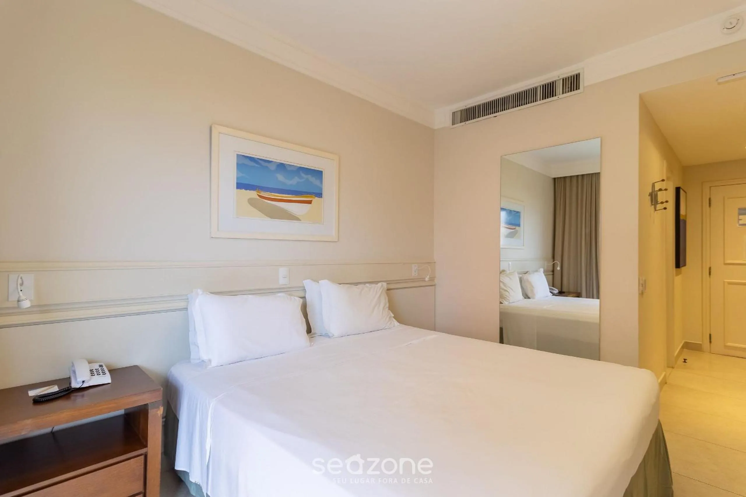 Bed in Estúdios Modernos em Resort pé na areia - Jurerê Beach Village JBVJR