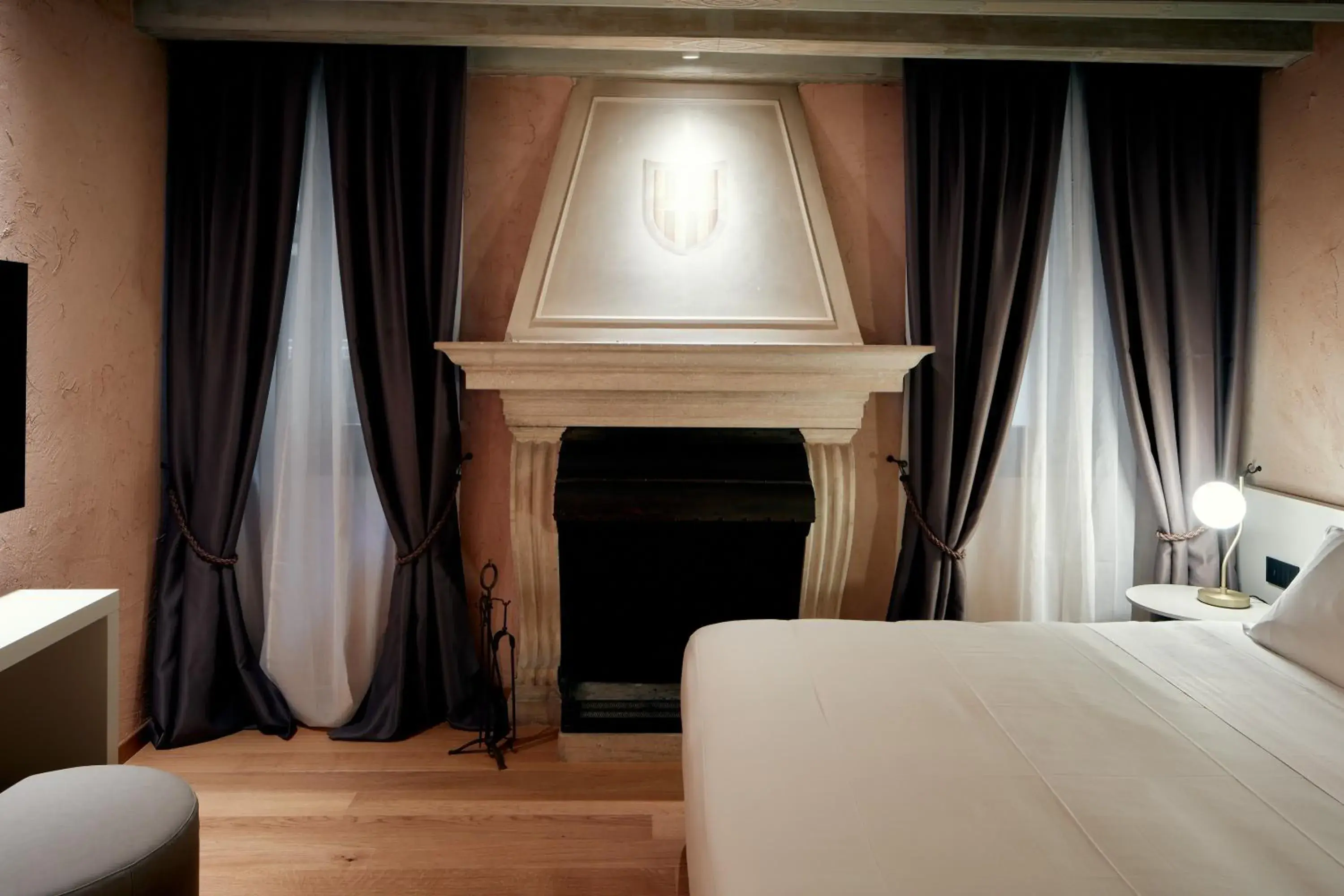 Double Room in Ca' dei Proverbi Suites - WENICE Deep Culture Double Room in Ca' dei Proverbi Suites - WENICE Deep Culture