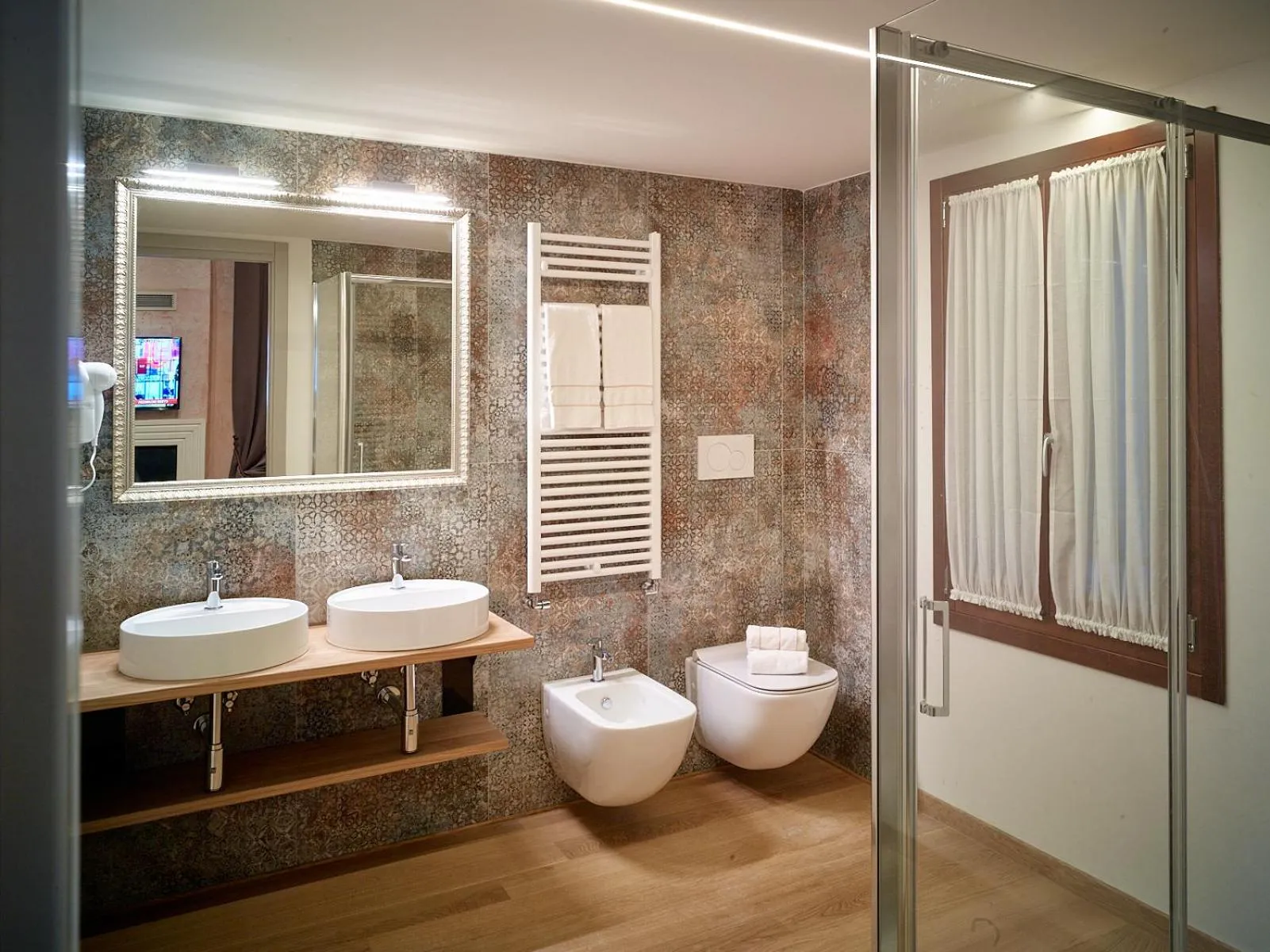 Bathroom in Ca' dei Proverbi Suites - WENICE Deep Culture