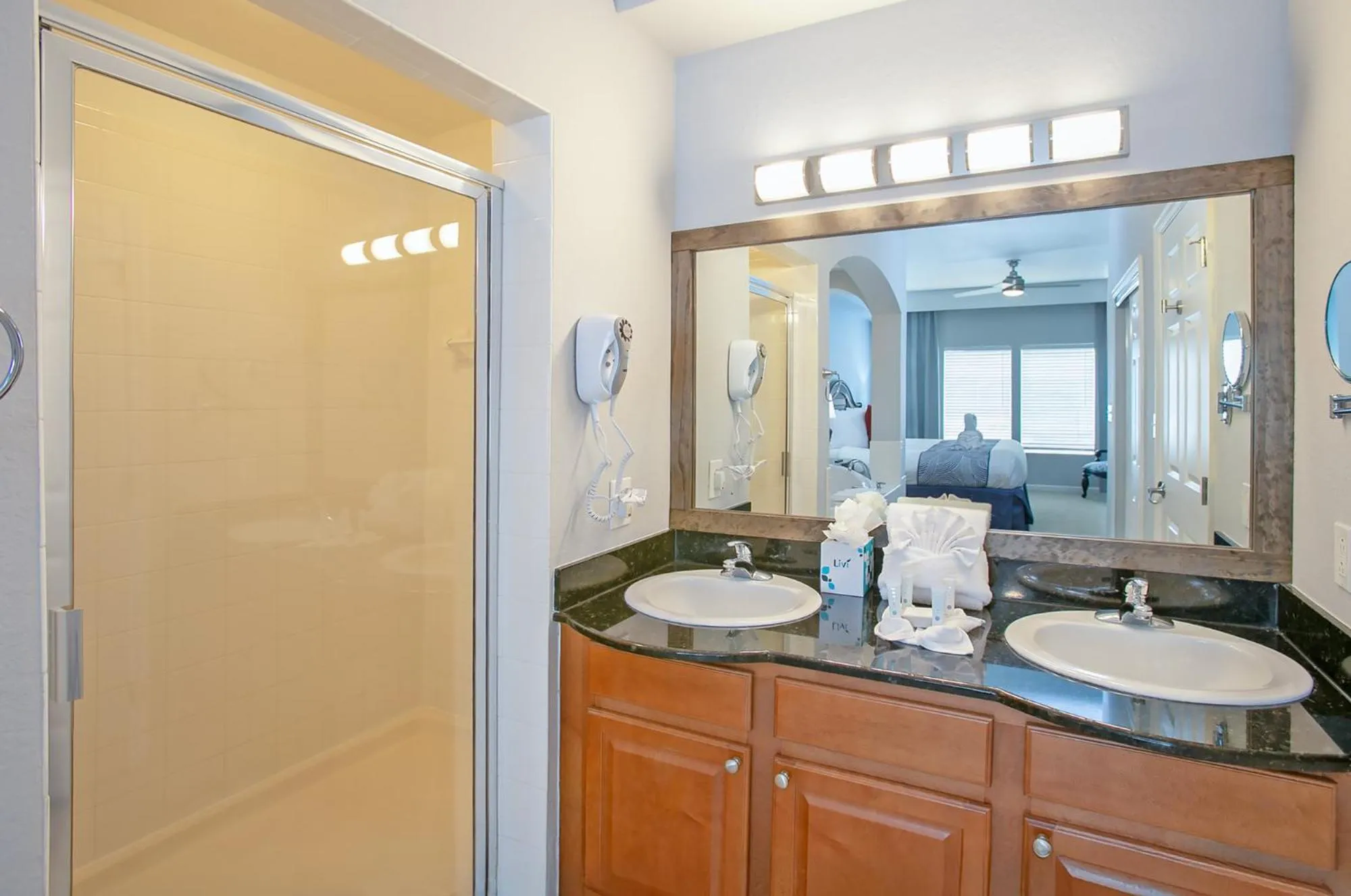Bathroom in Lake Buena Vista Resort Village and Spa, Near Disney