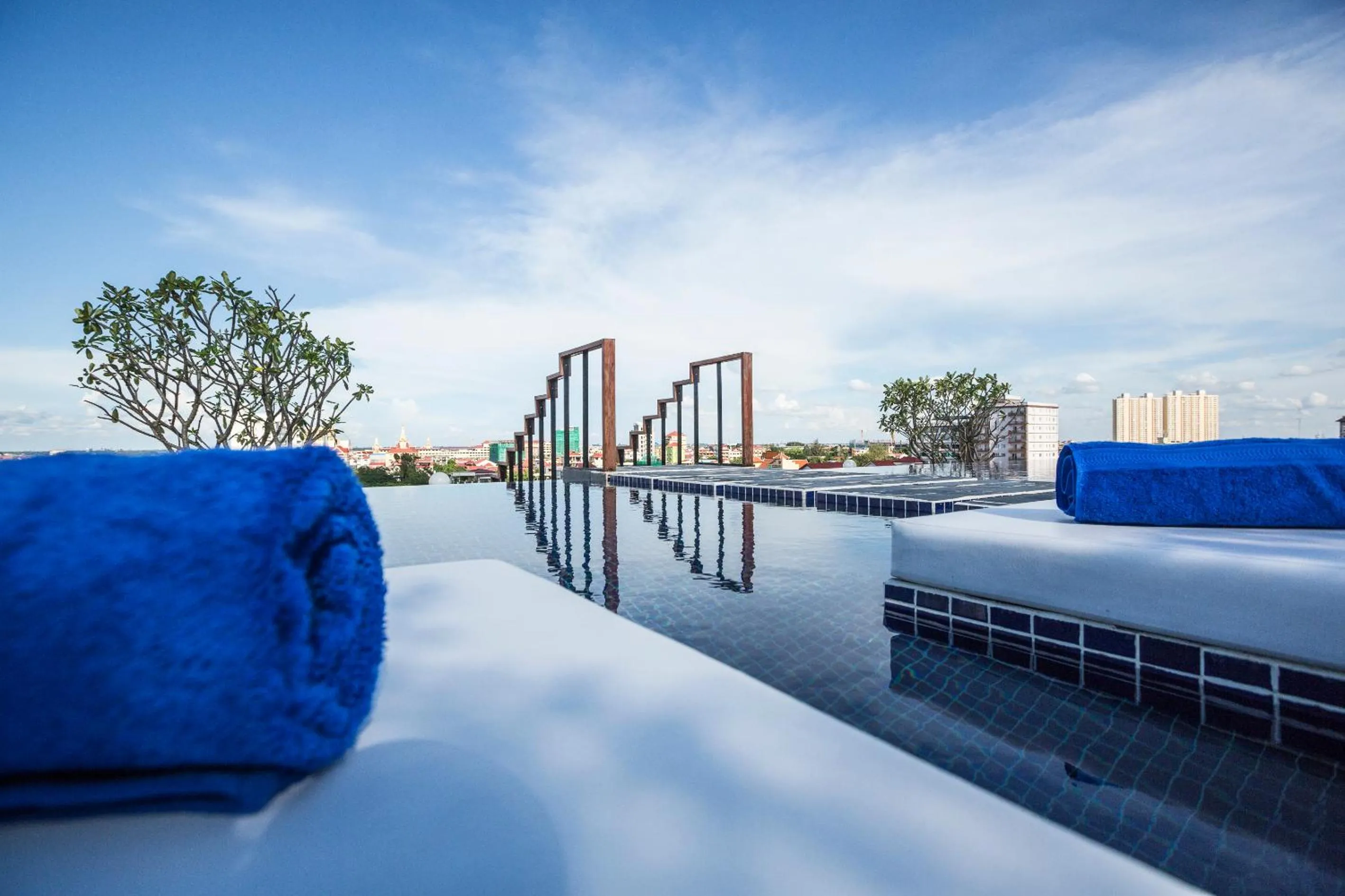 Restaurant/places to eat in PATIO Hotel & Urban Resort