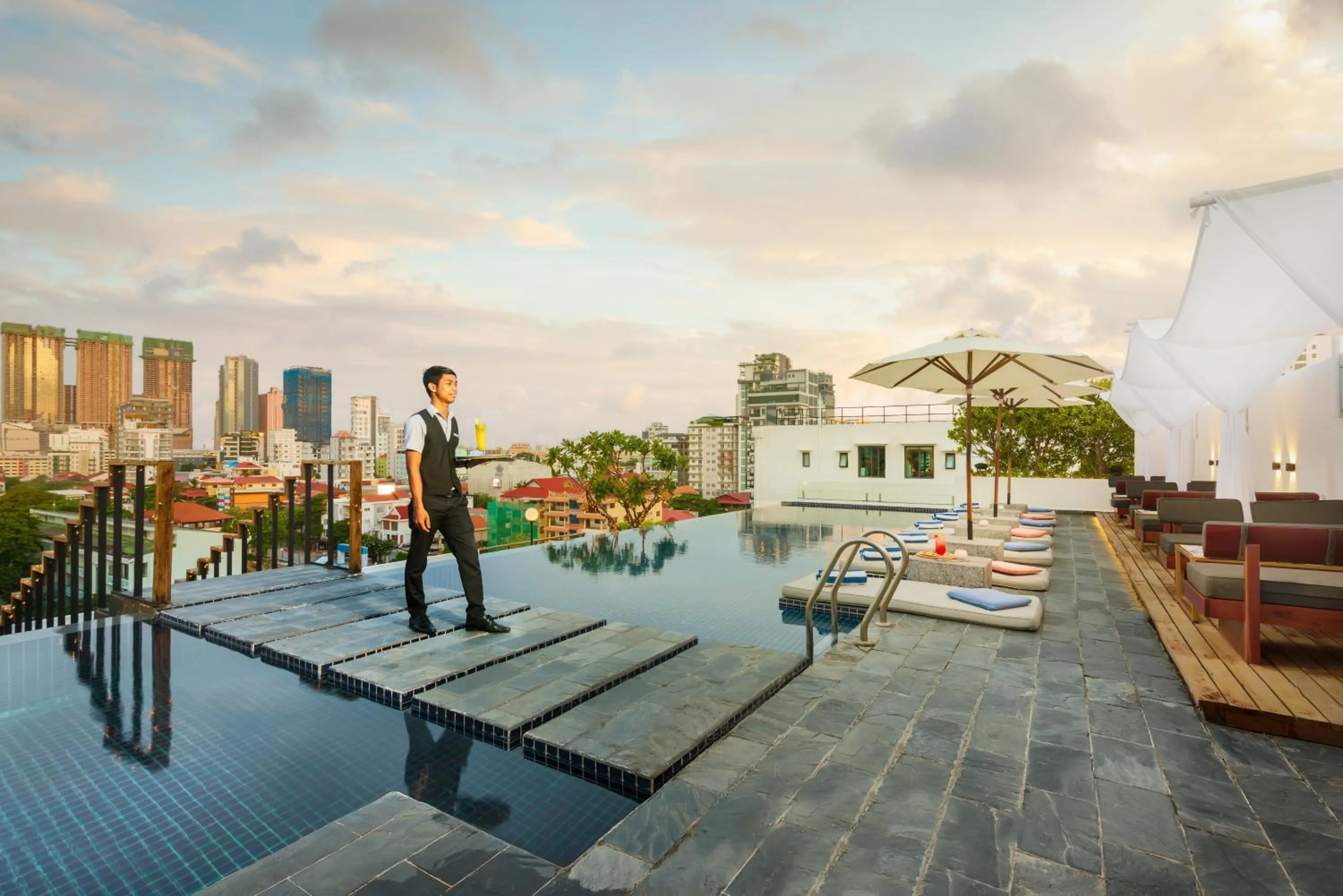 Swimming pool in PATIO Hotel & Urban Resort