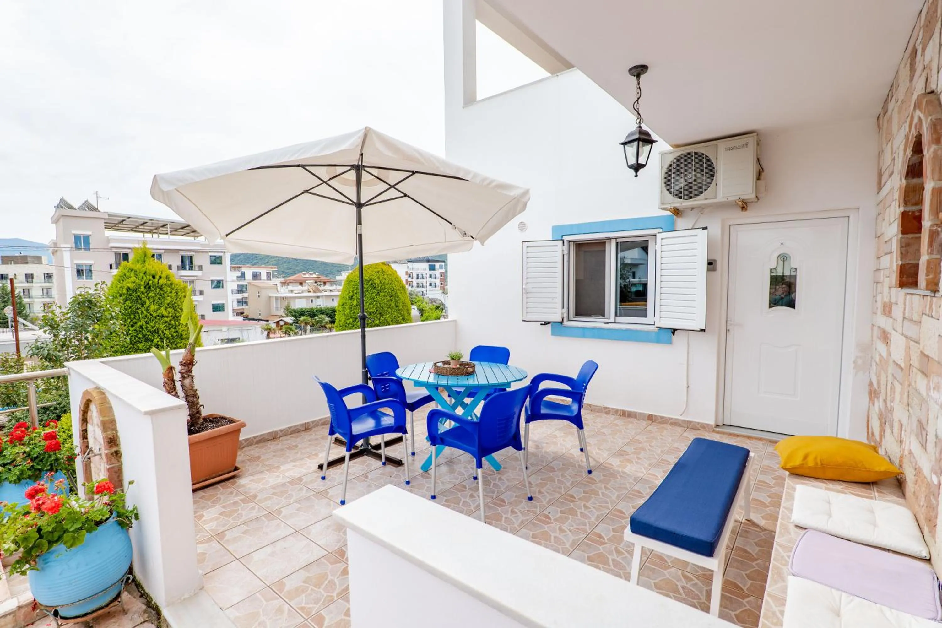 Balcony/Terrace in Gregory's Apartments