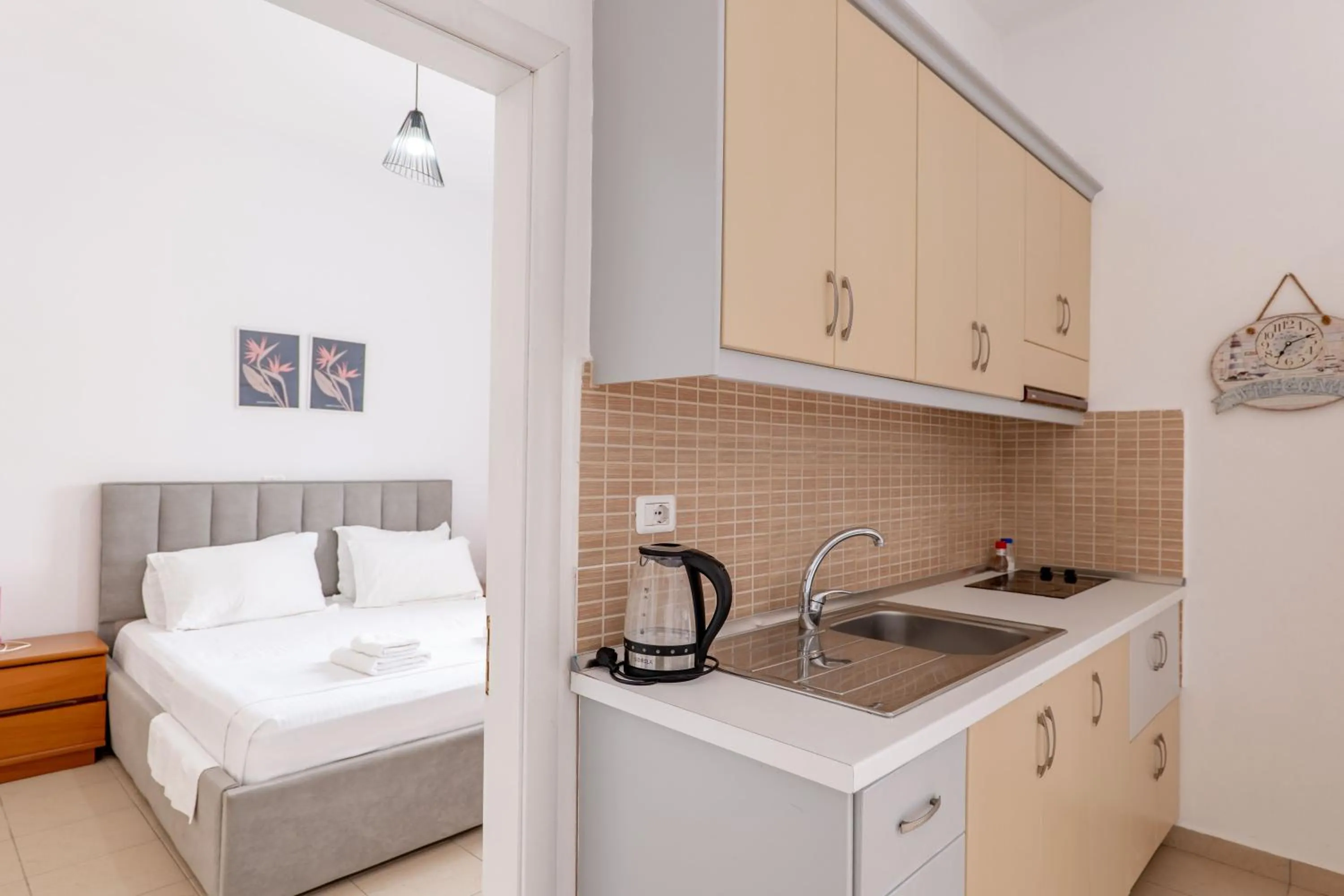 Photo of the whole room, Bed in Gregory's Apartments
