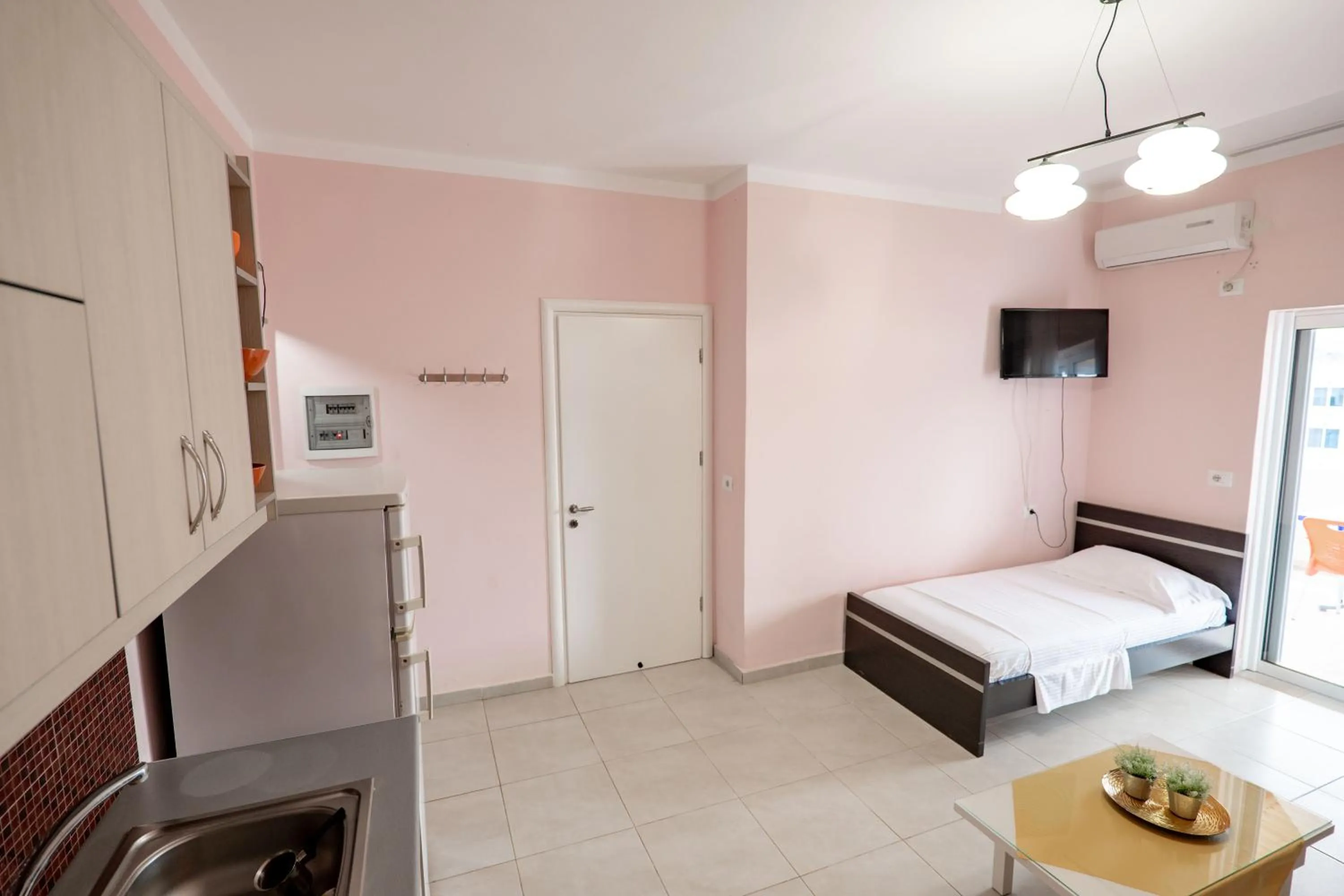 Photo of the whole room, Bed in Gregory's Apartments