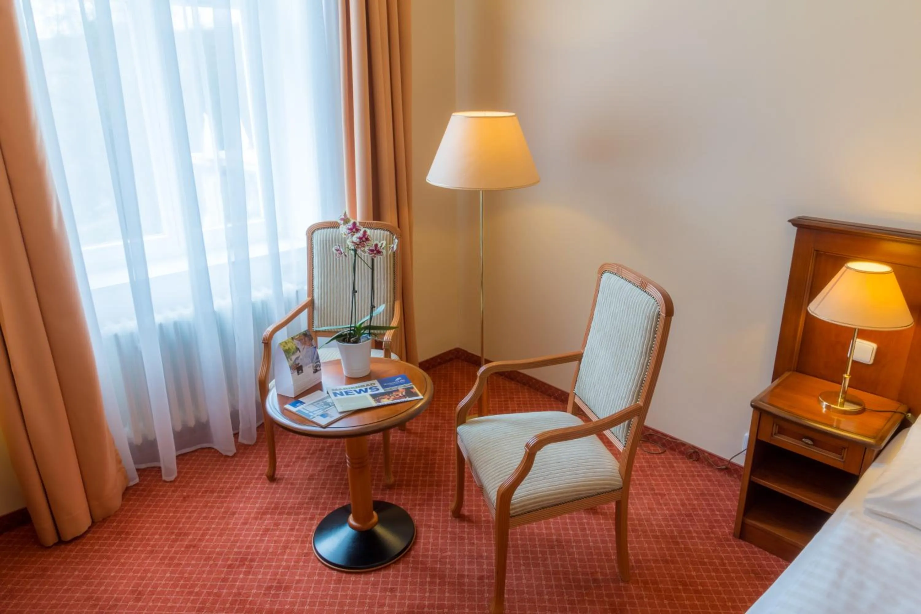 Seating area, Bed in Ensana Centrální Lázně - Maria Spa