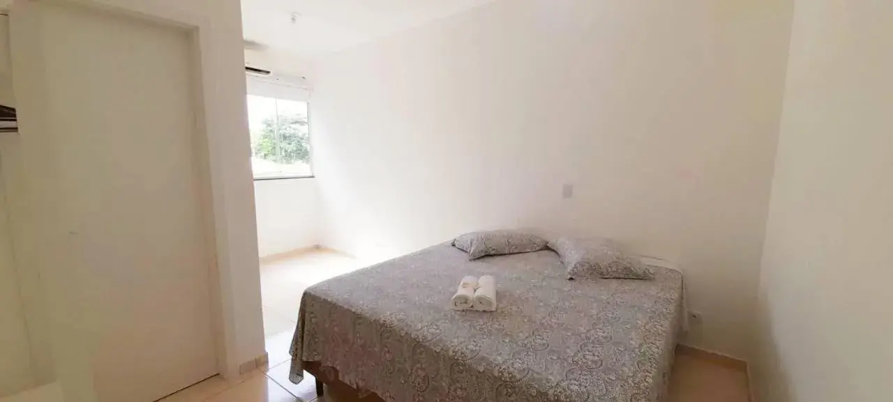 Double Room with Extra Bed in Pousada Pontal do Sul Double Room with Extra Bed in Pousada Pontal do Sul