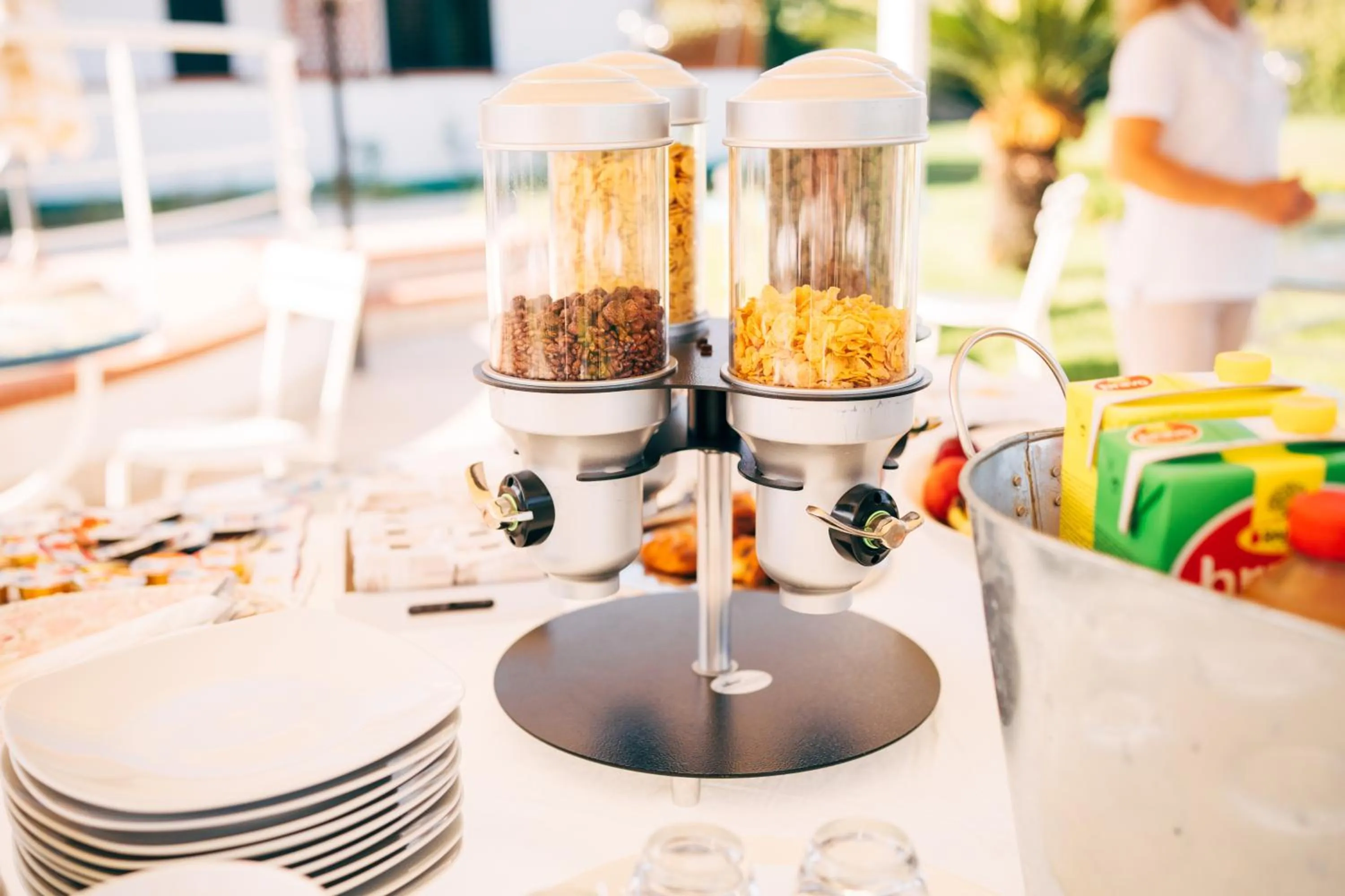 Breakfast in Villa Maredona