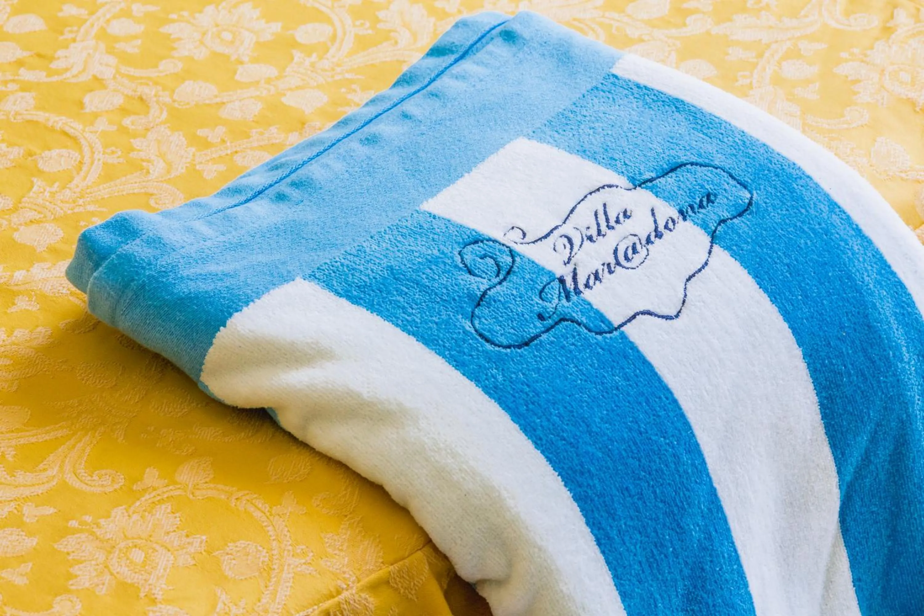 Property logo or sign, Bed in Villa Maredona