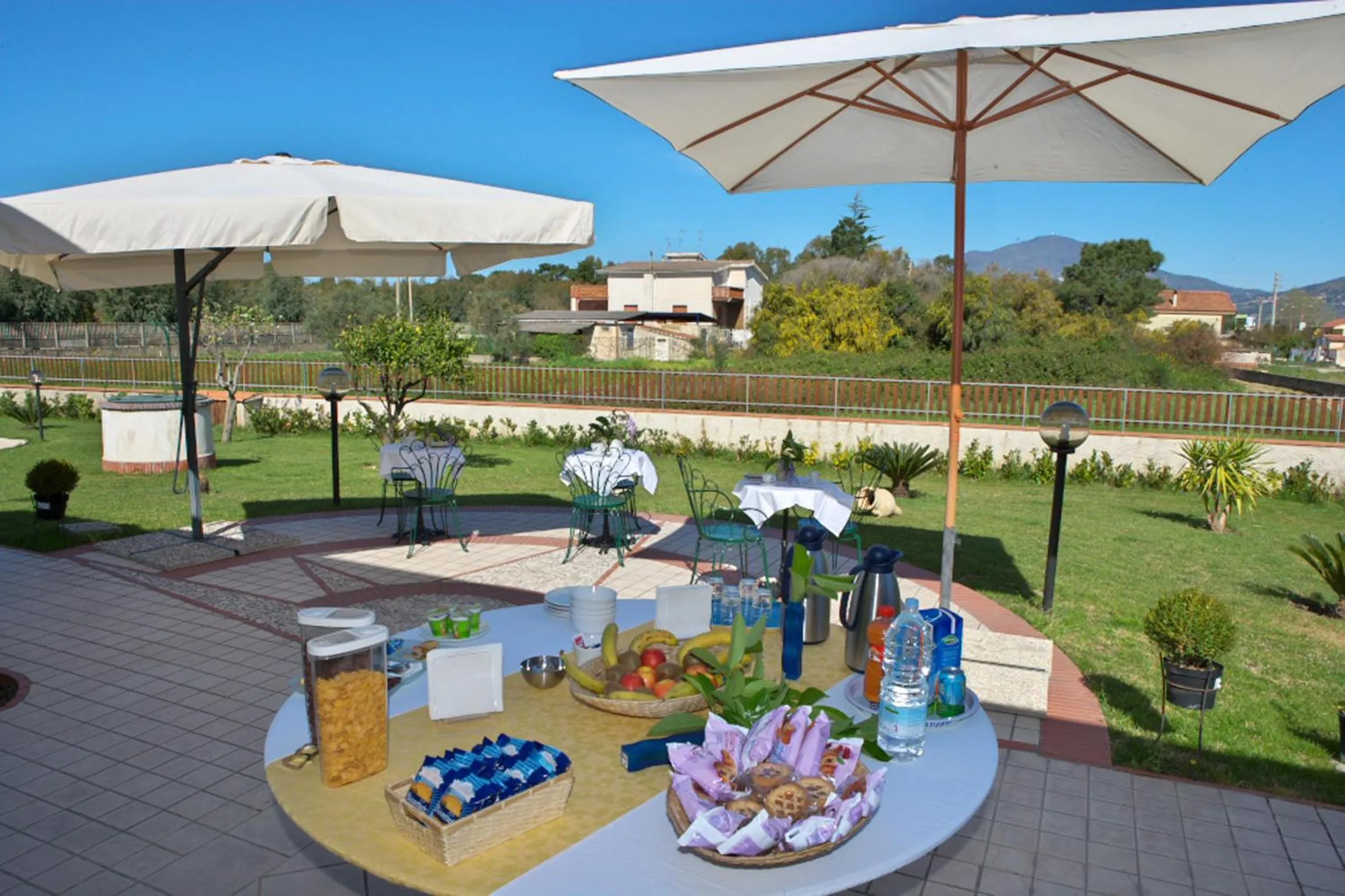 Garden in Villa Maredona