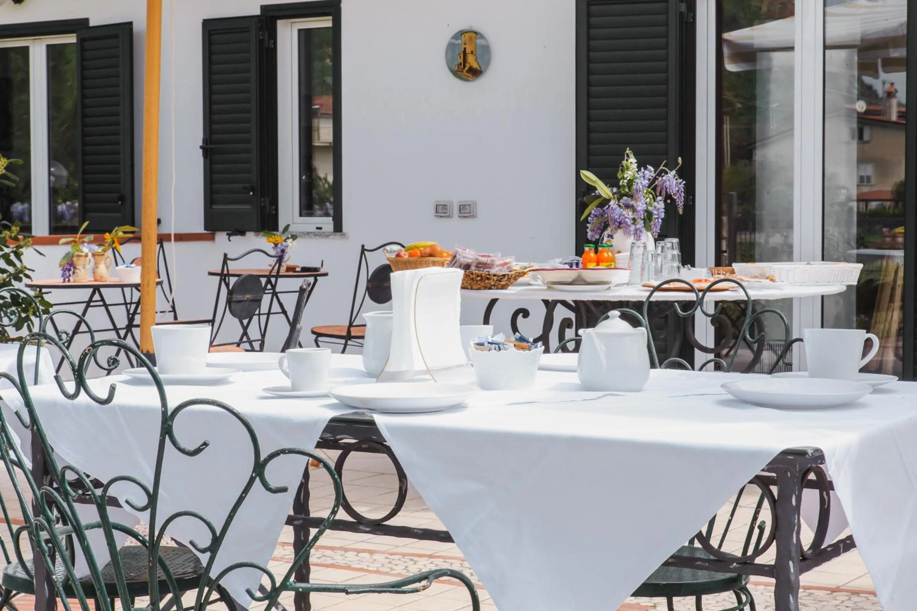 Patio in Villa Maredona