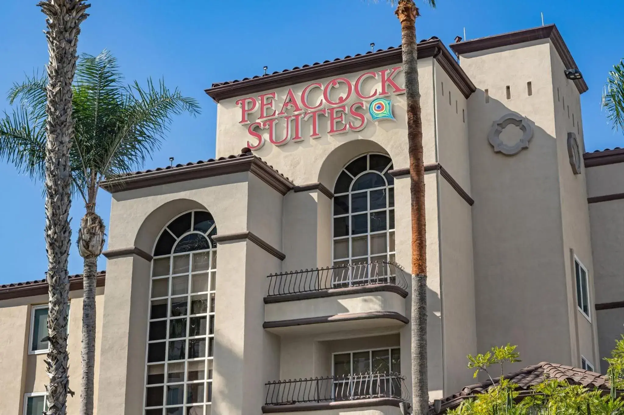 Property building in Peacock Suites Property building in Peacock Suites