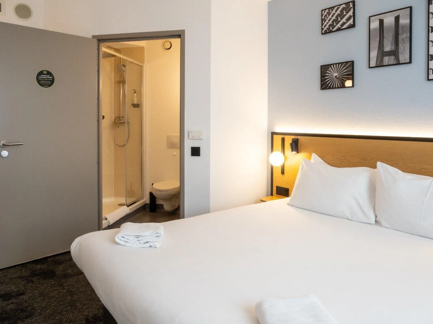 Photo of the whole room, Bed in B&B HOTEL Wrocław Centrum