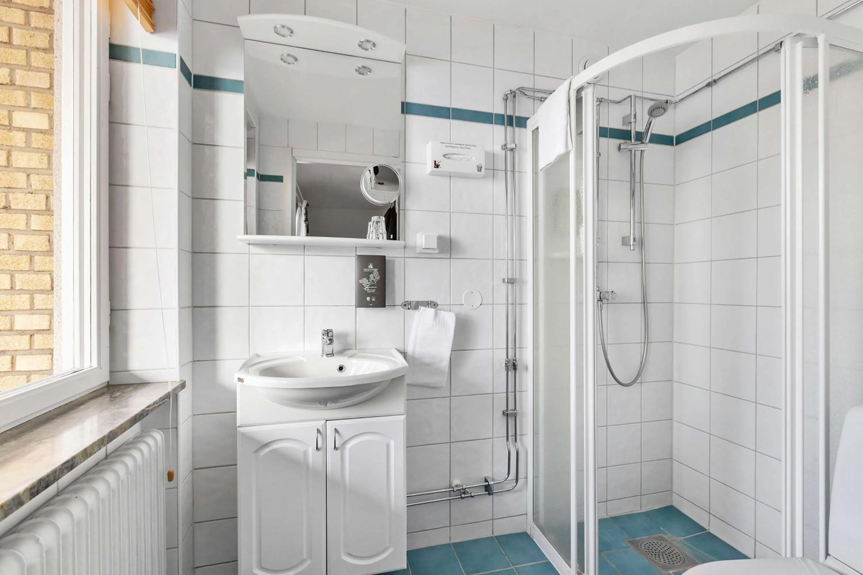 Bathroom in Hotel Malmkoping, BW Signature Collection