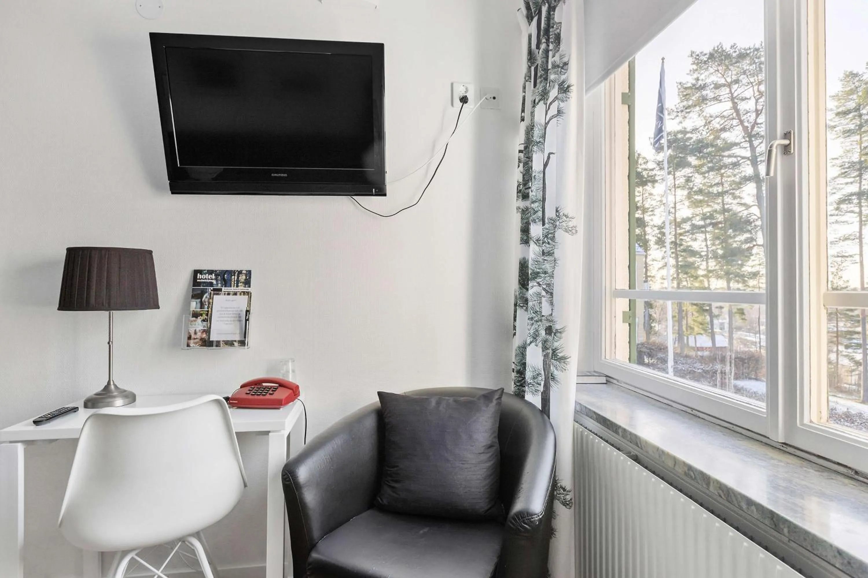 Bedroom in Hotel Malmkoping, BW Signature Collection