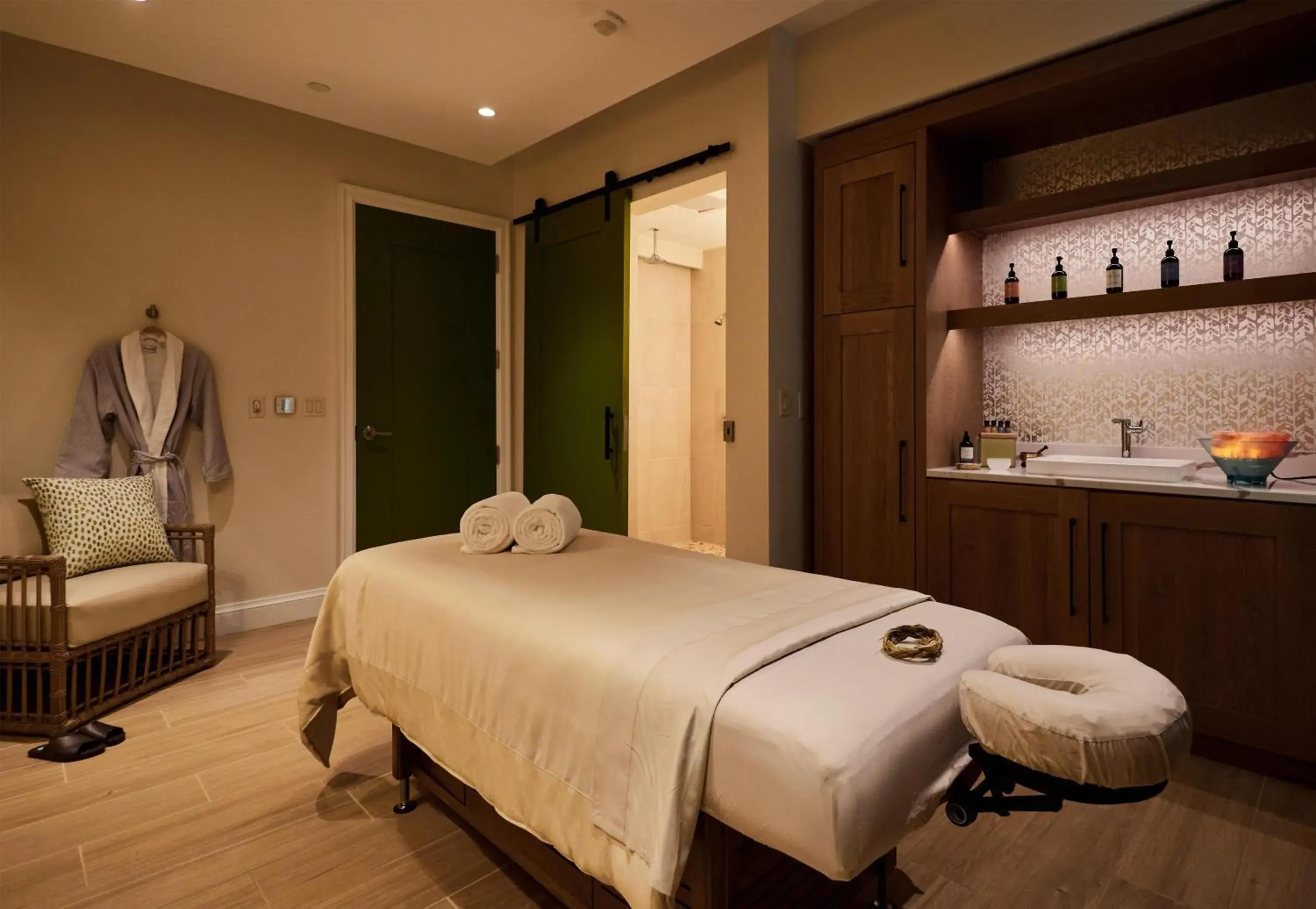 Spa and wellness centre/facilities, Bed in Wild Dunes Resort - Sweetgrass Inn and Boardwalk Inn Spa and wellness centre/facilities, Bed in Wild Dunes Resort - Sweetgrass Inn and Boardwalk Inn