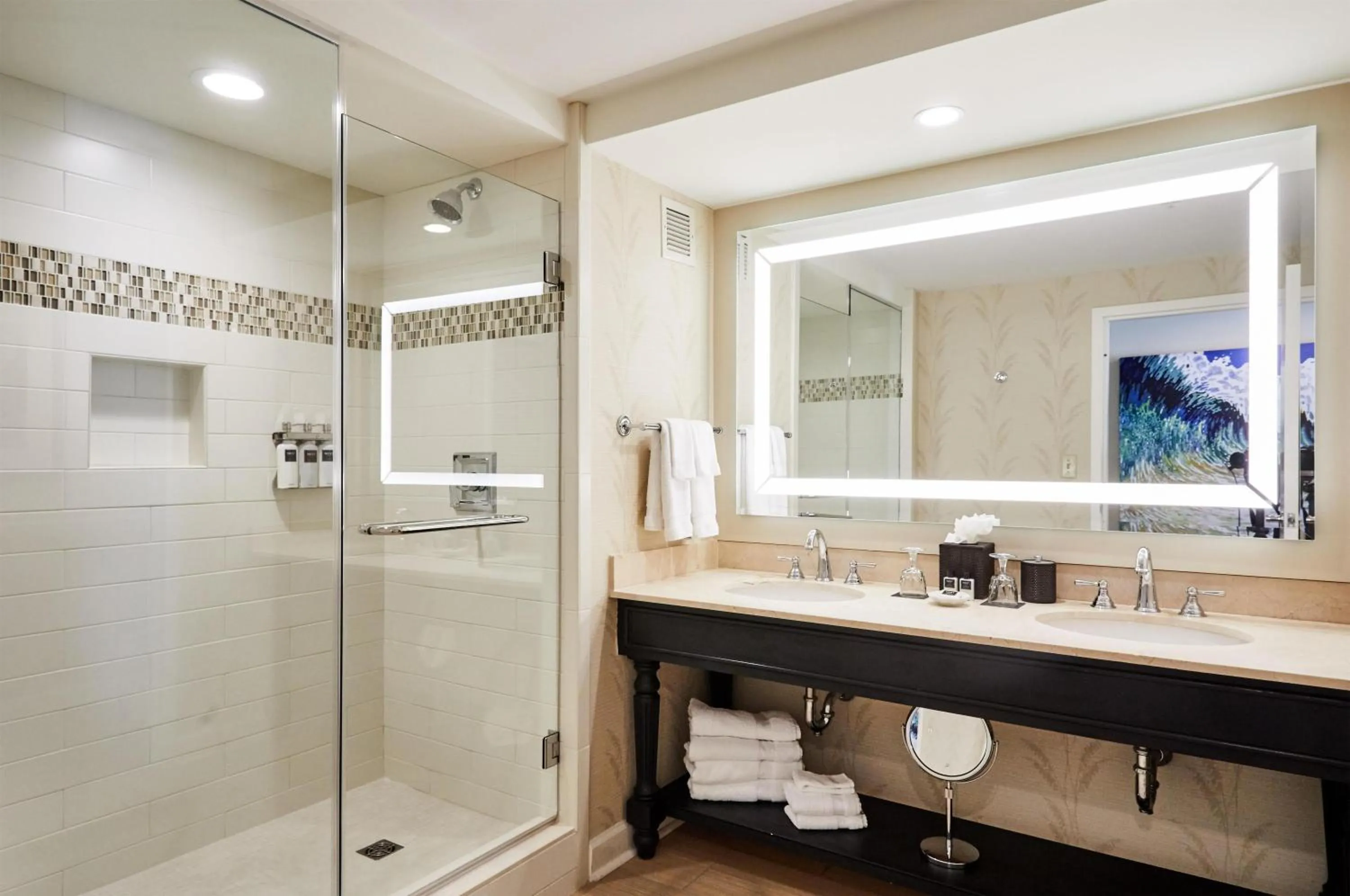 Bathroom in Wild Dunes Resort - Sweetgrass Inn and Boardwalk Inn