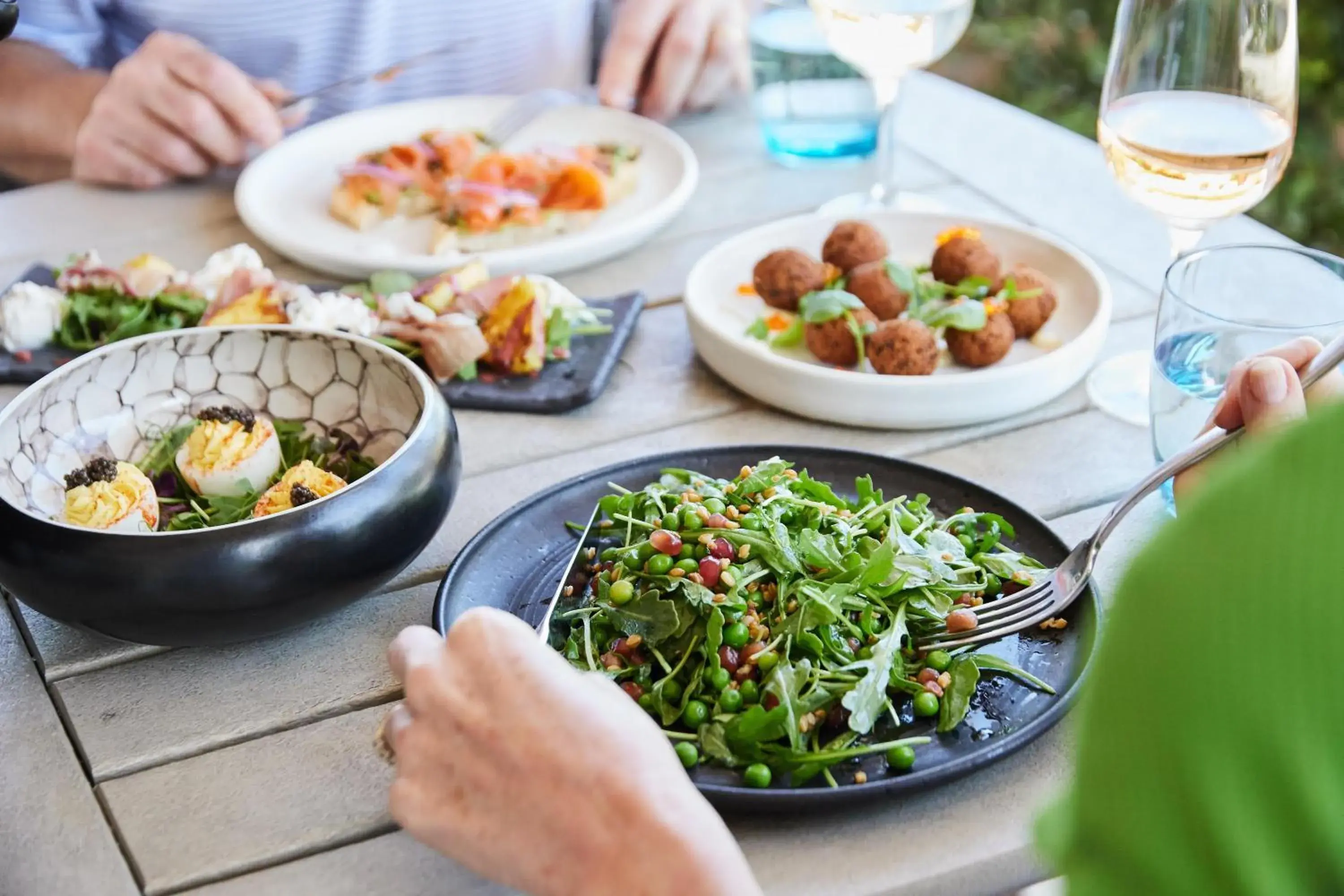 Restaurant/places to eat in Wild Dunes Resort - Sweetgrass Inn and Boardwalk Inn Restaurant/places to eat in Wild Dunes Resort - Sweetgrass Inn and Boardwalk Inn