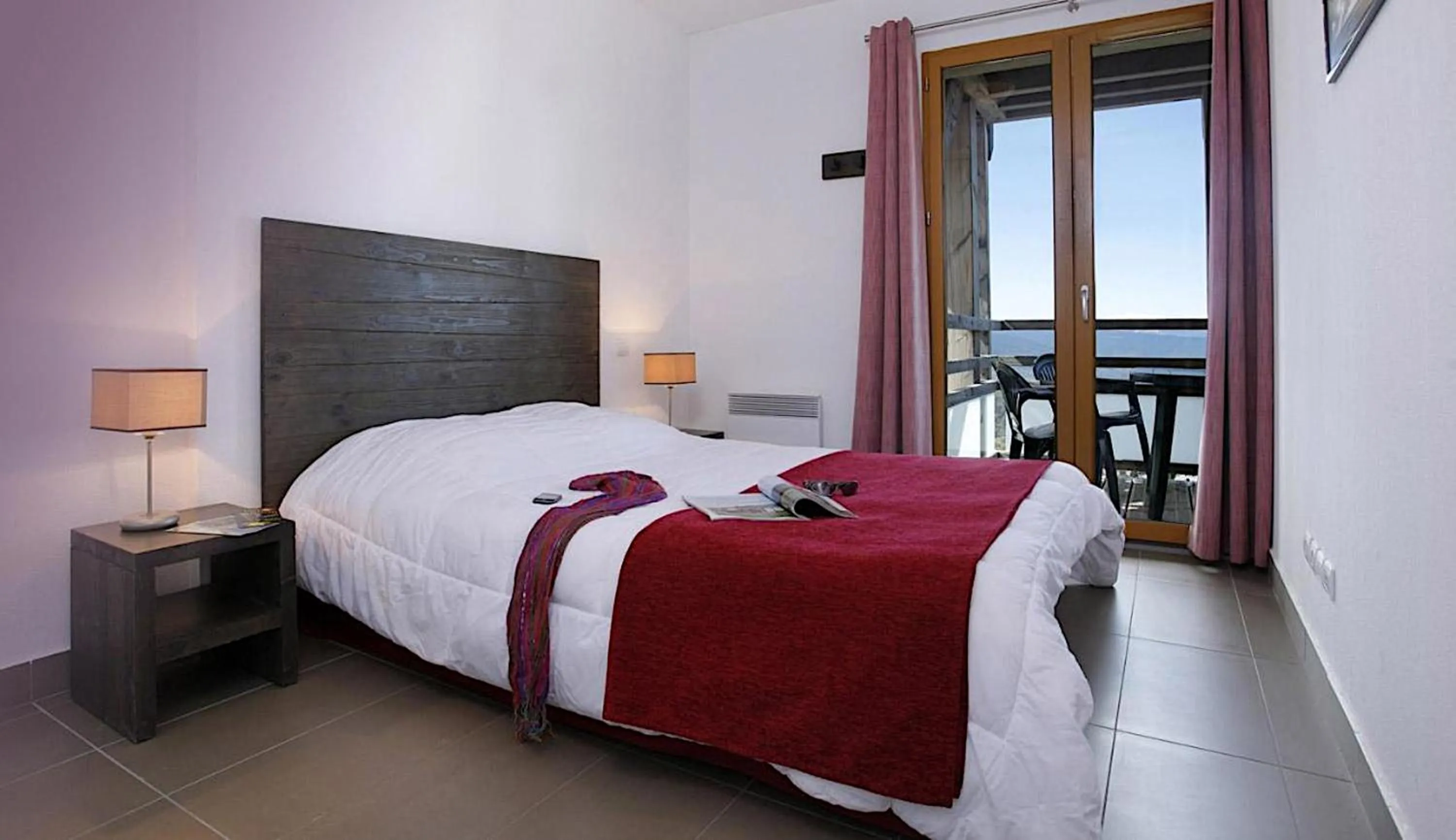 Bed in Résidence Le Pic de l'Ours