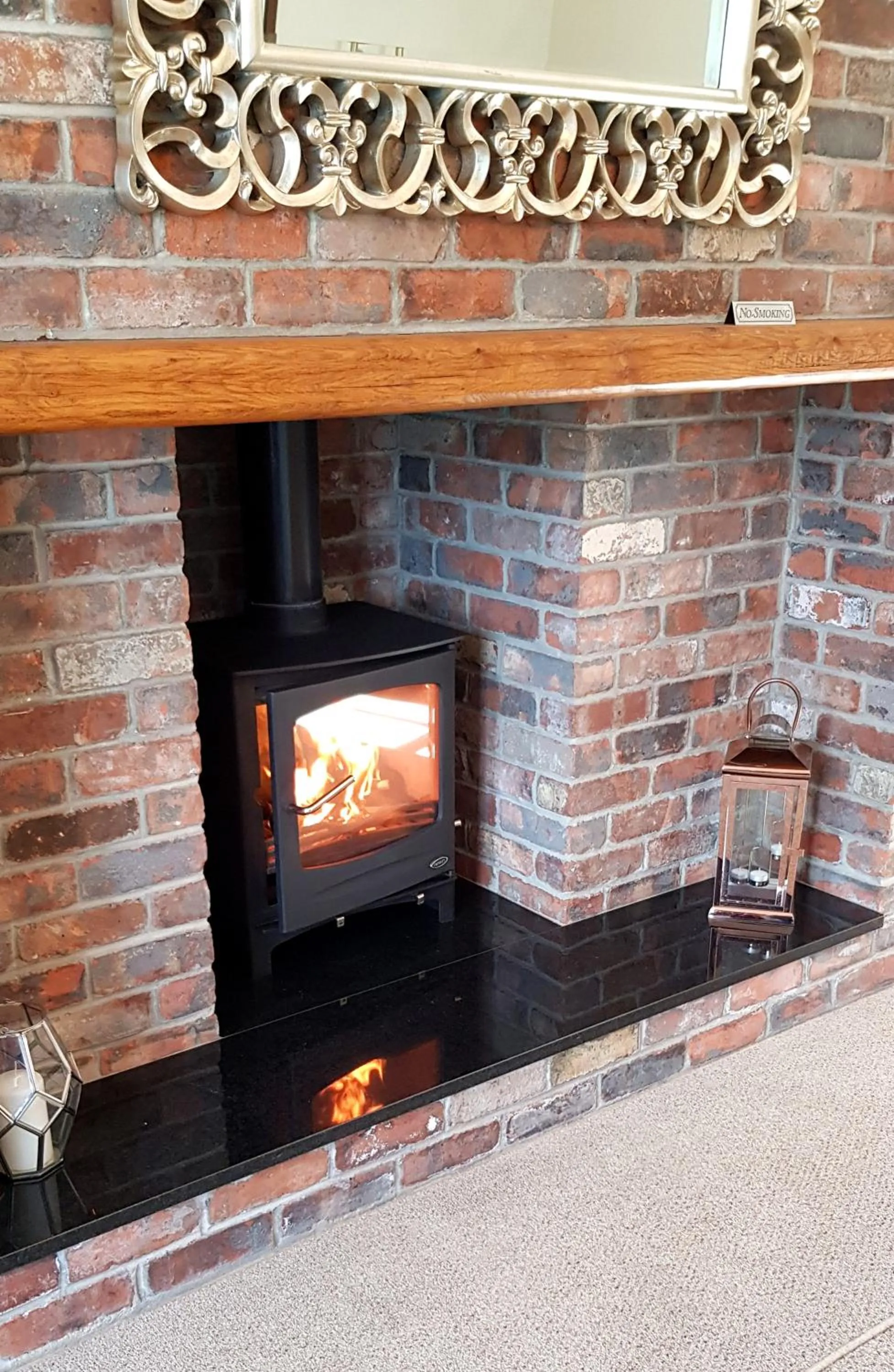 Communal lounge/ TV room in The Meadows B&B