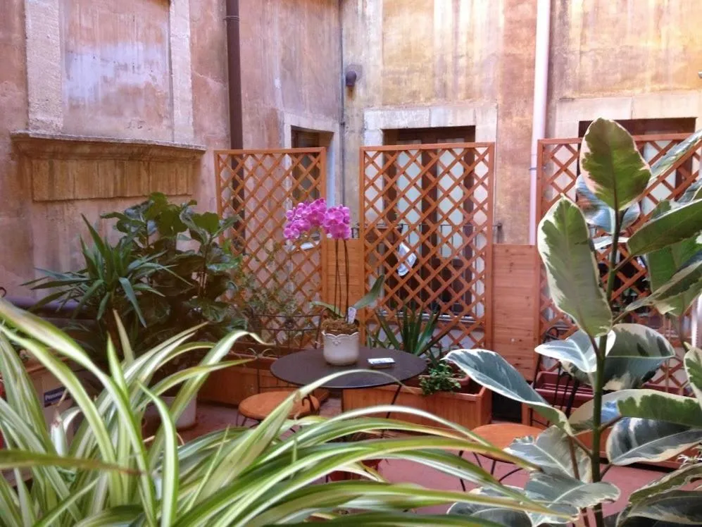 Facade/entrance in Al Duomo Inn