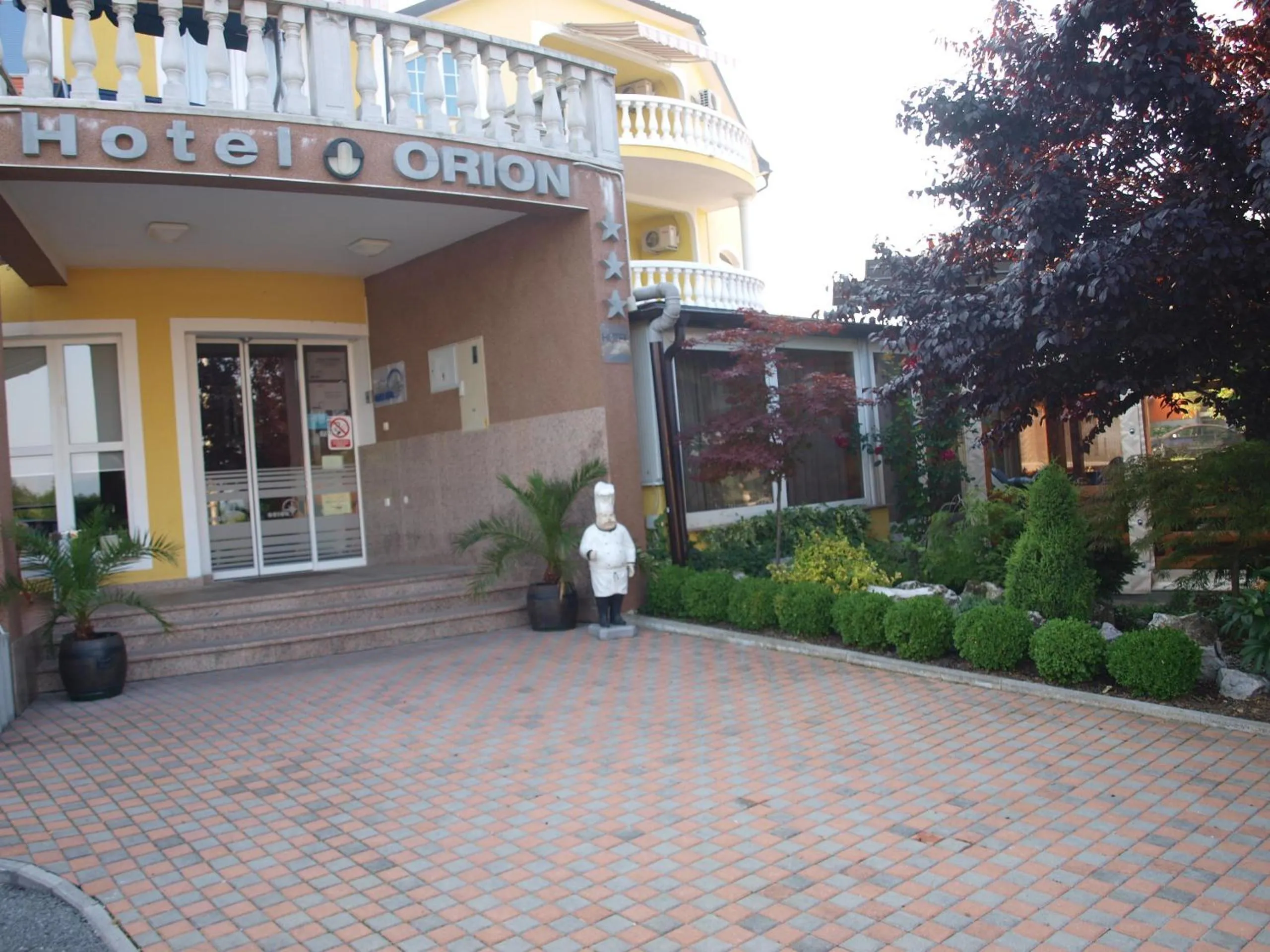Facade/entrance in Hotel Orion
