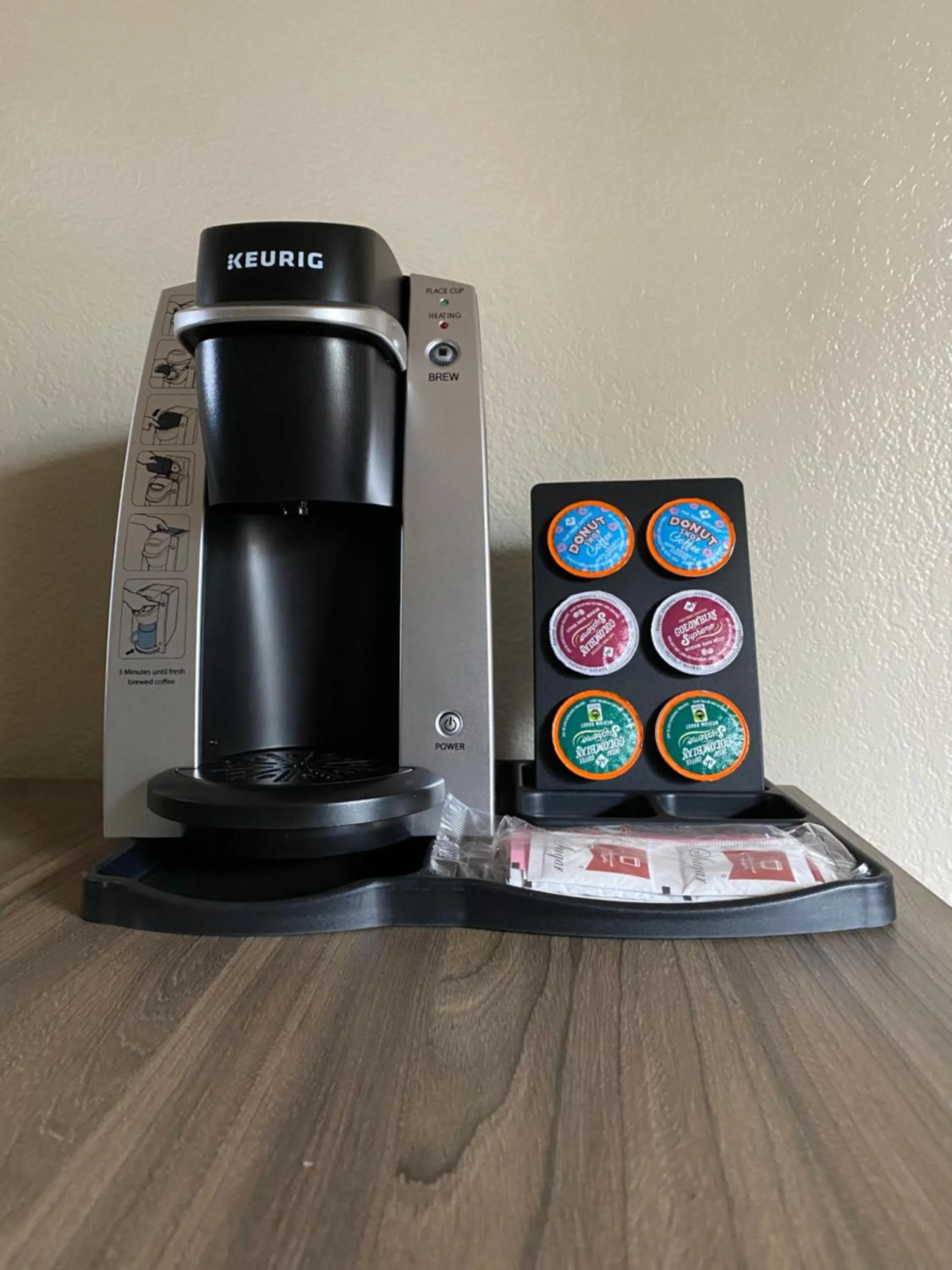 Coffee/tea facilities in Motel In The Pines