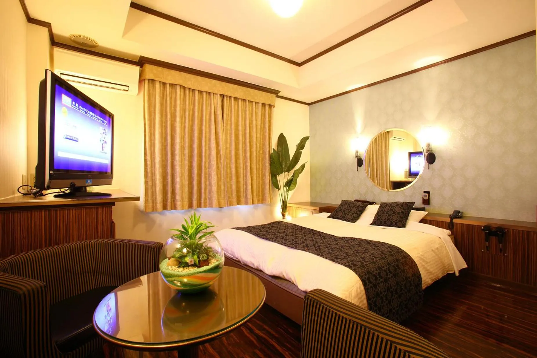 Photo of the whole room, Bed in HOTEL SOLA Yame-ADULT ONLY-artificial hot spring-