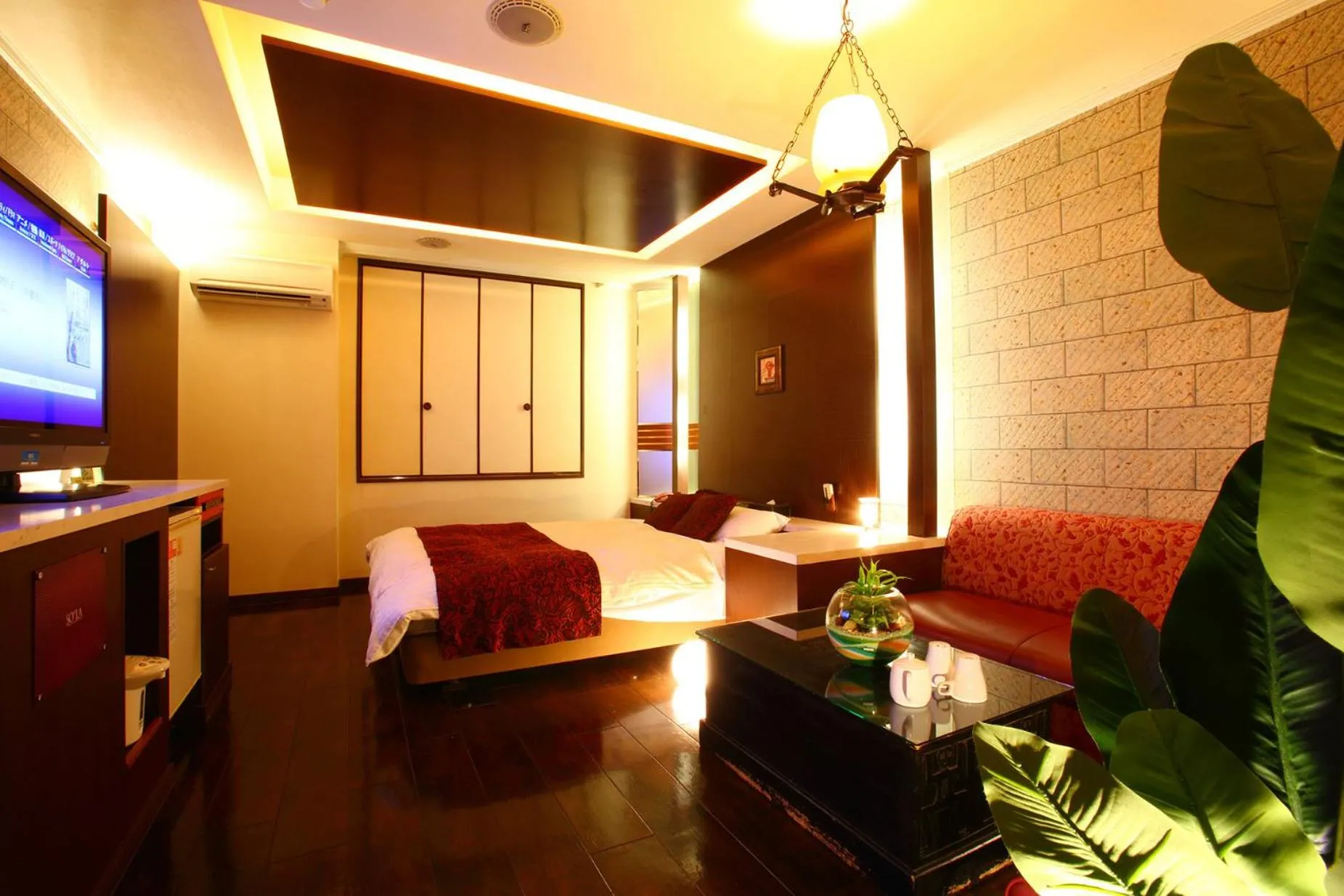 Photo of the whole room, Bed in HOTEL SOLA Yame-ADULT ONLY-artificial hot spring-