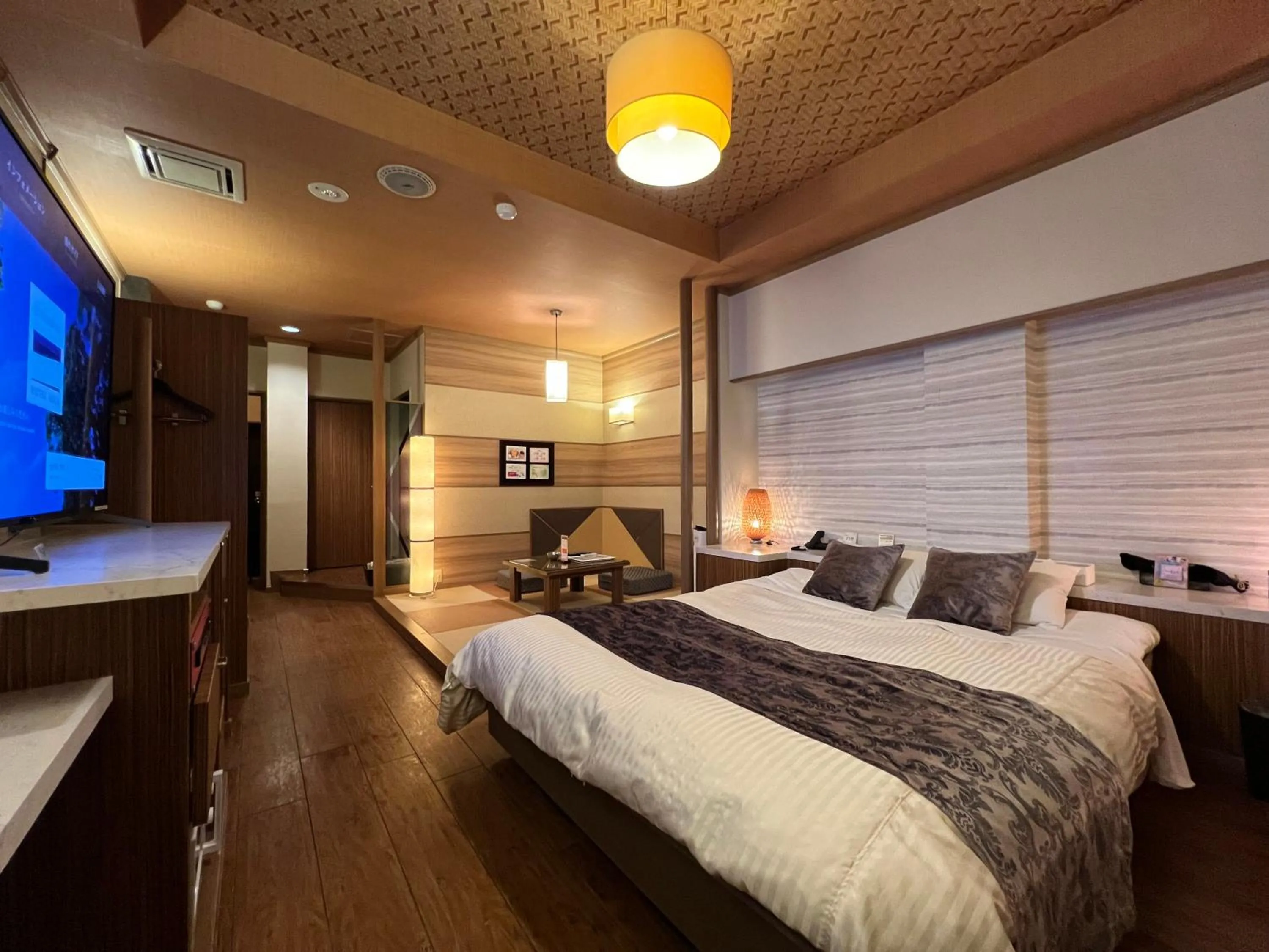 Bed in HOTEL SOLA Yame-ADULT ONLY-artificial hot spring-