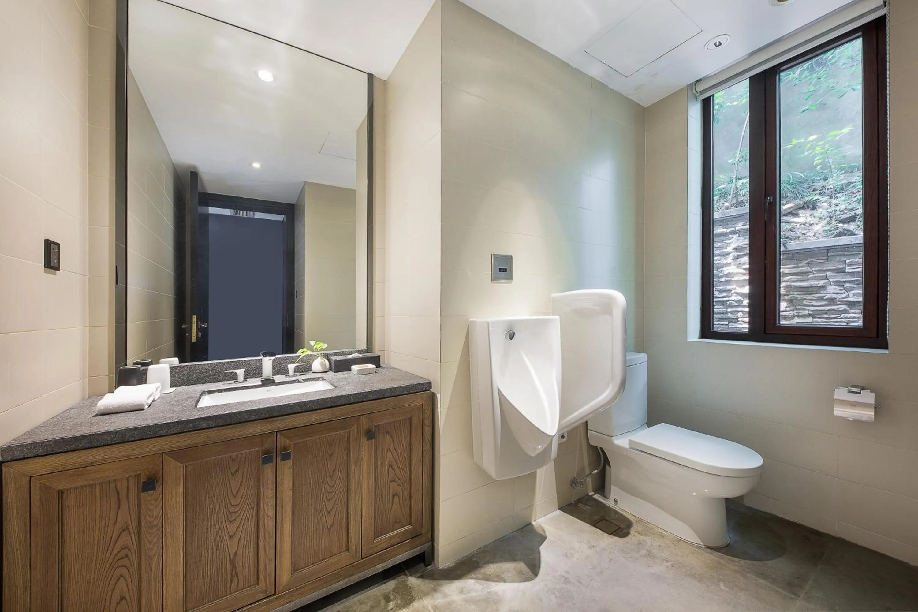 Bathroom in Hefu Hotel