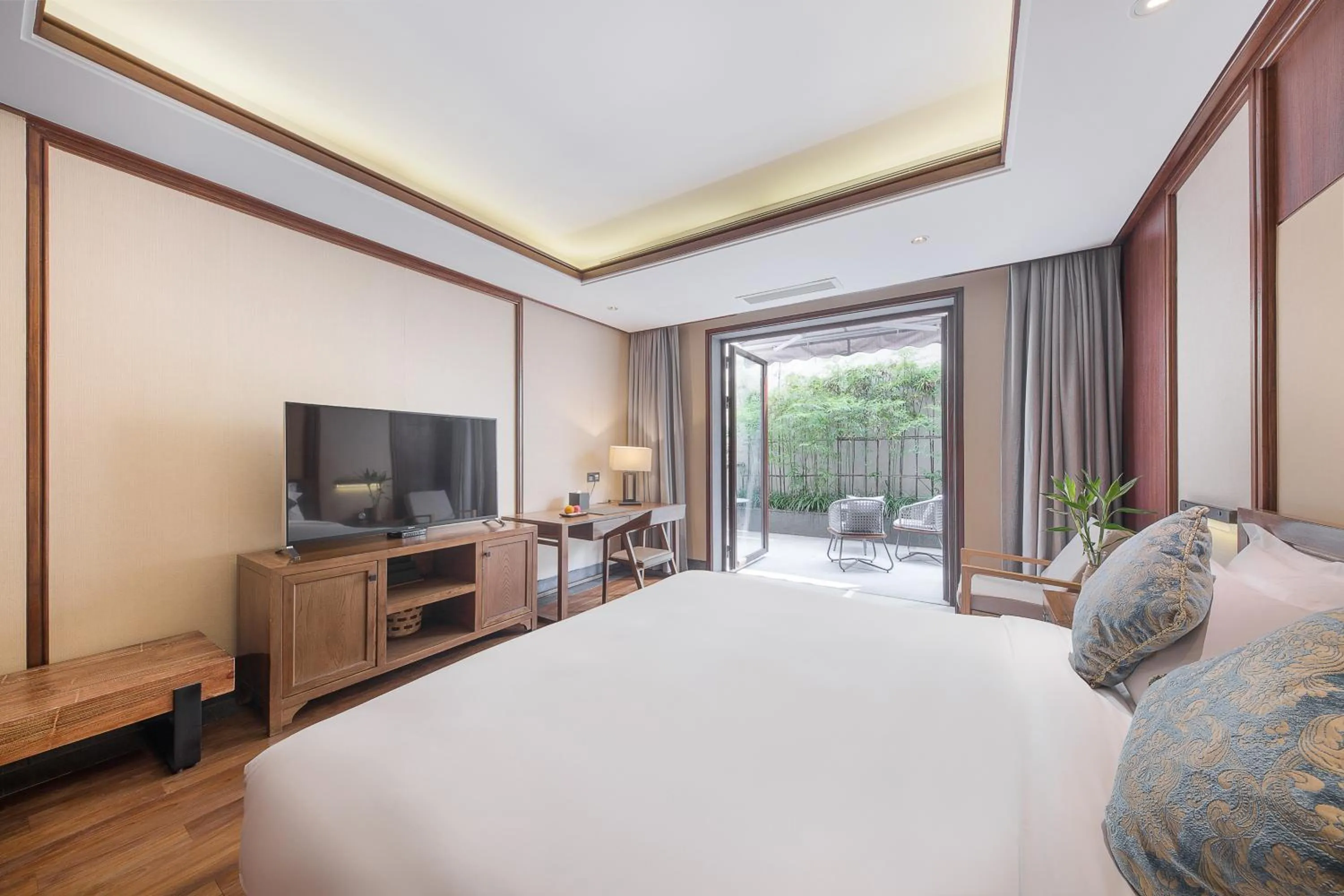 Photo of the whole room, Bed in Hefu Hotel