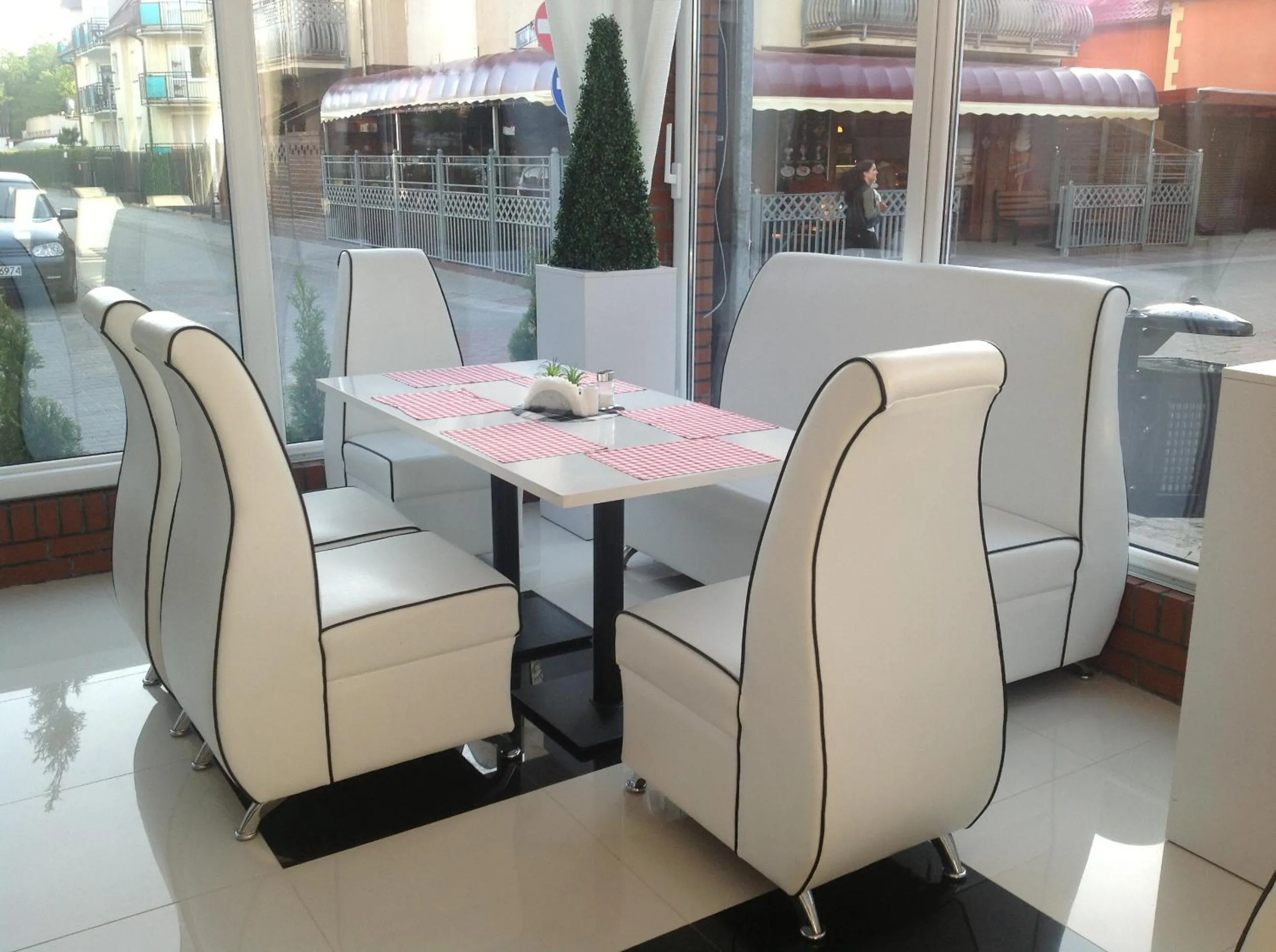 Restaurant/places to eat in Pensjonat Kotwica