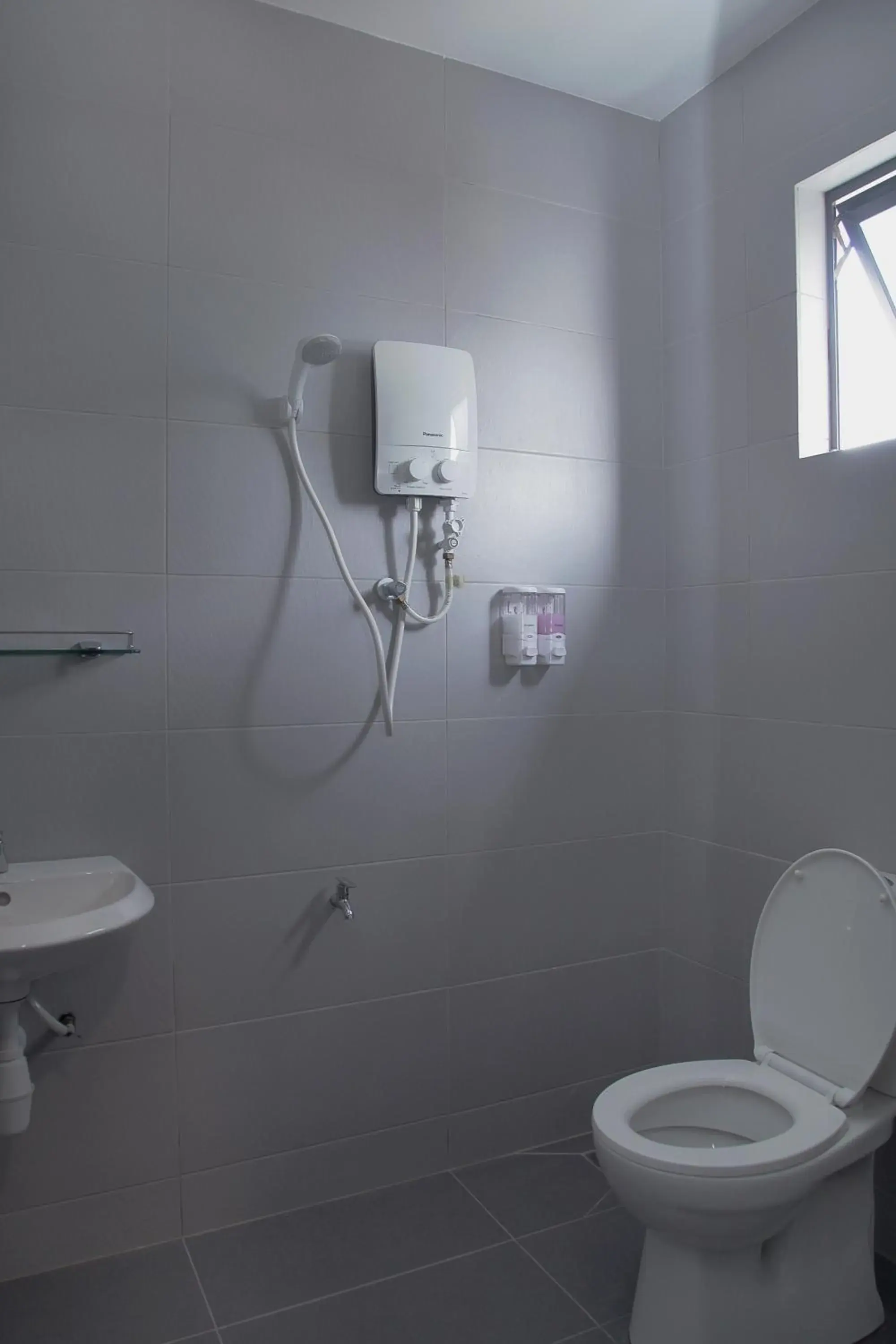 Twin Room with Private Bathroom in HOTEL ali IMRAN Twin Room with Private Bathroom in HOTEL ali IMRAN