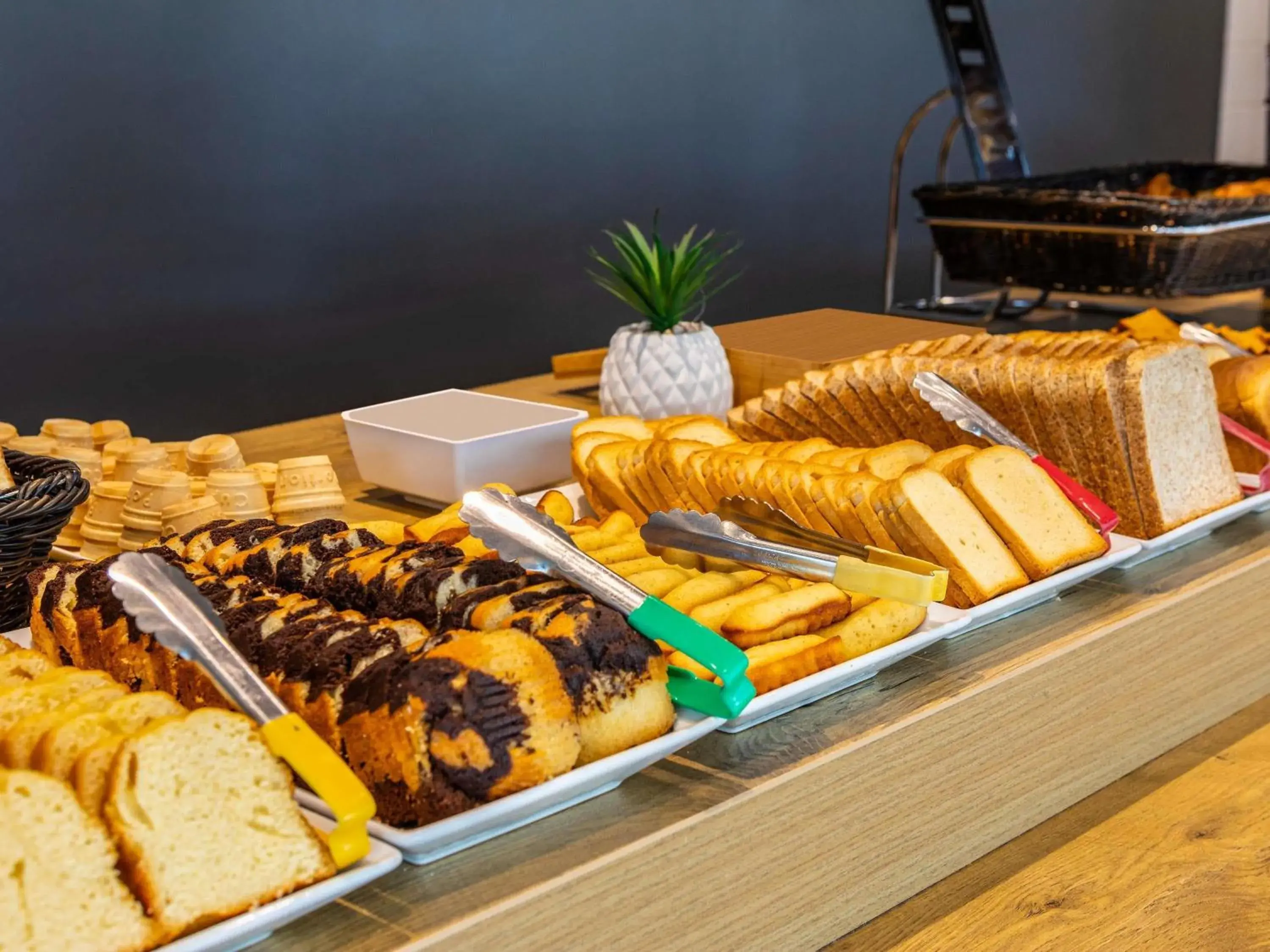 Breakfast in ibis budget Paris Porte de Montreuil Breakfast in ibis budget Paris Porte de Montreuil