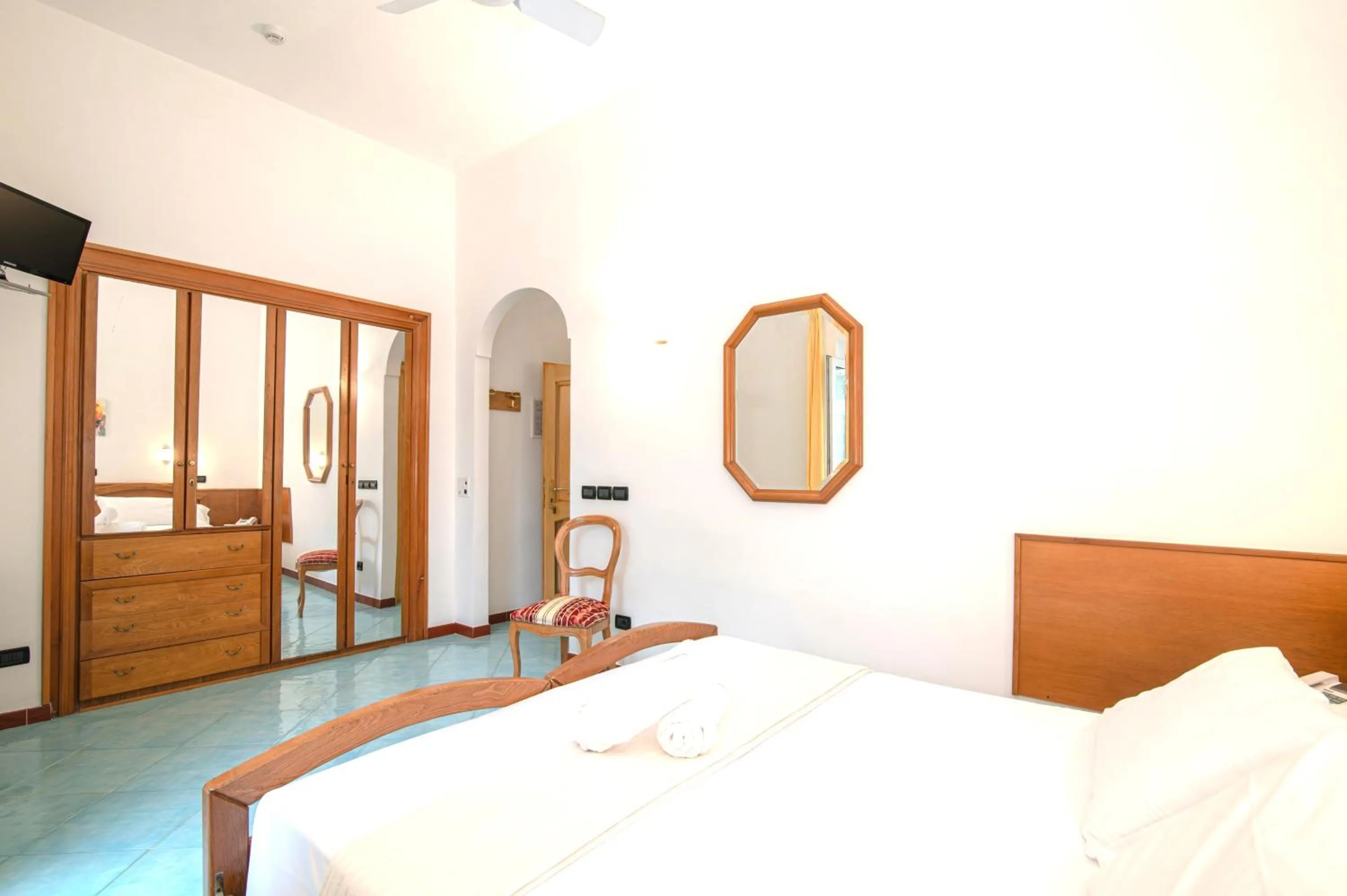 Bedroom, Bed in Hotel Pineta