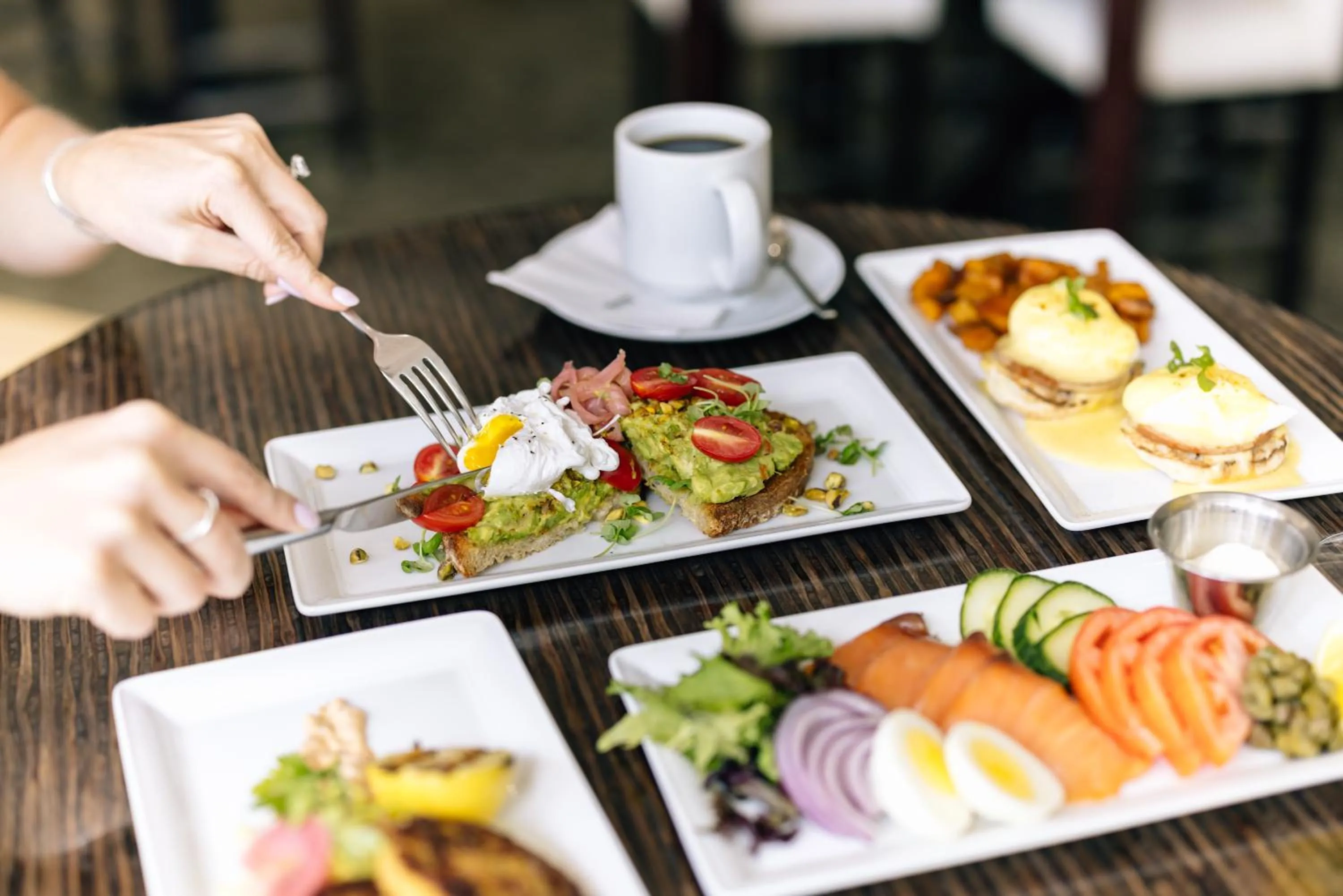 Food in The Westin Chicago River North