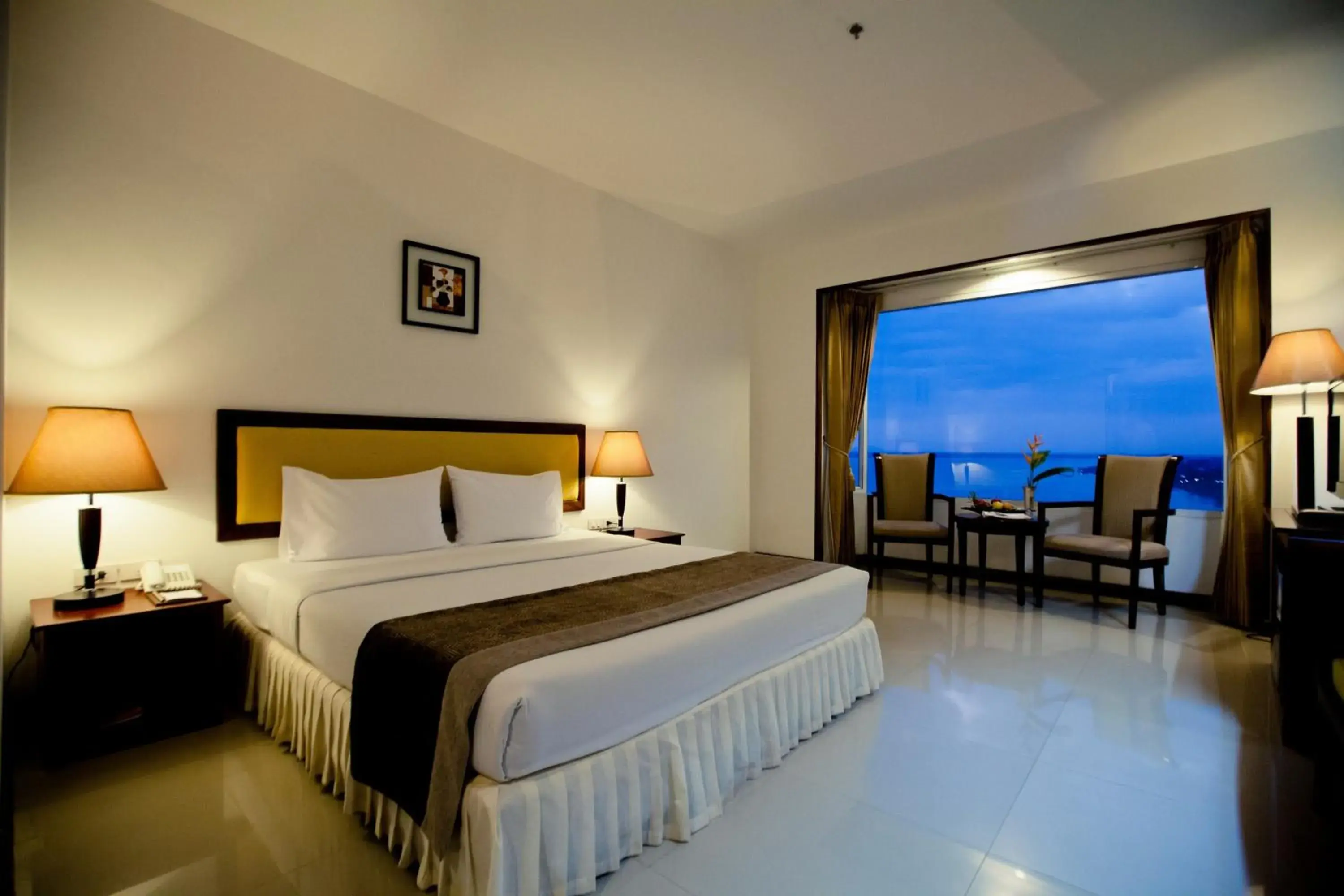 Bedroom, Bed in Champasak Grand Hotel Bedroom, Bed in Champasak Grand Hotel