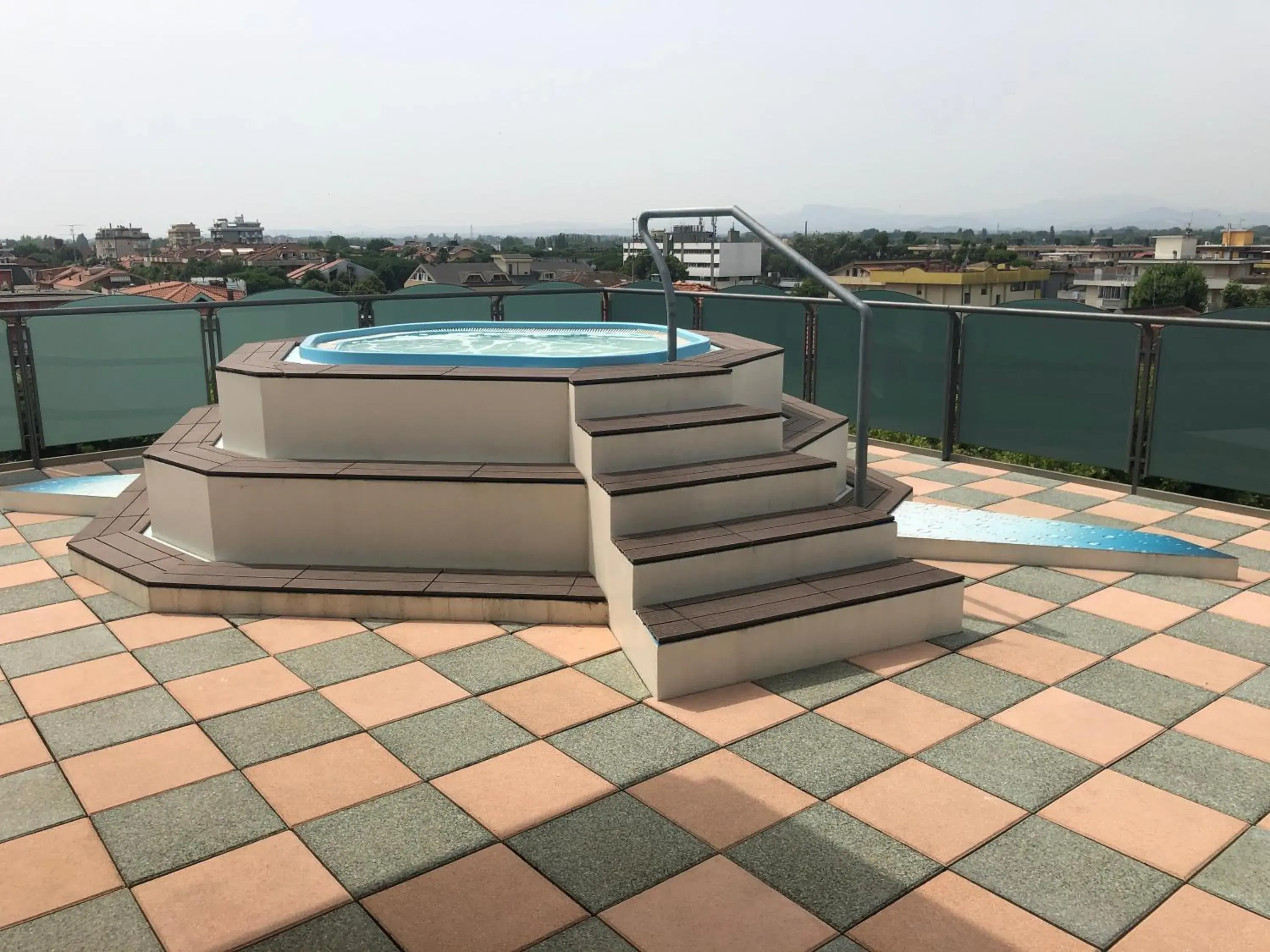 Hot Tub in Hotel Wega