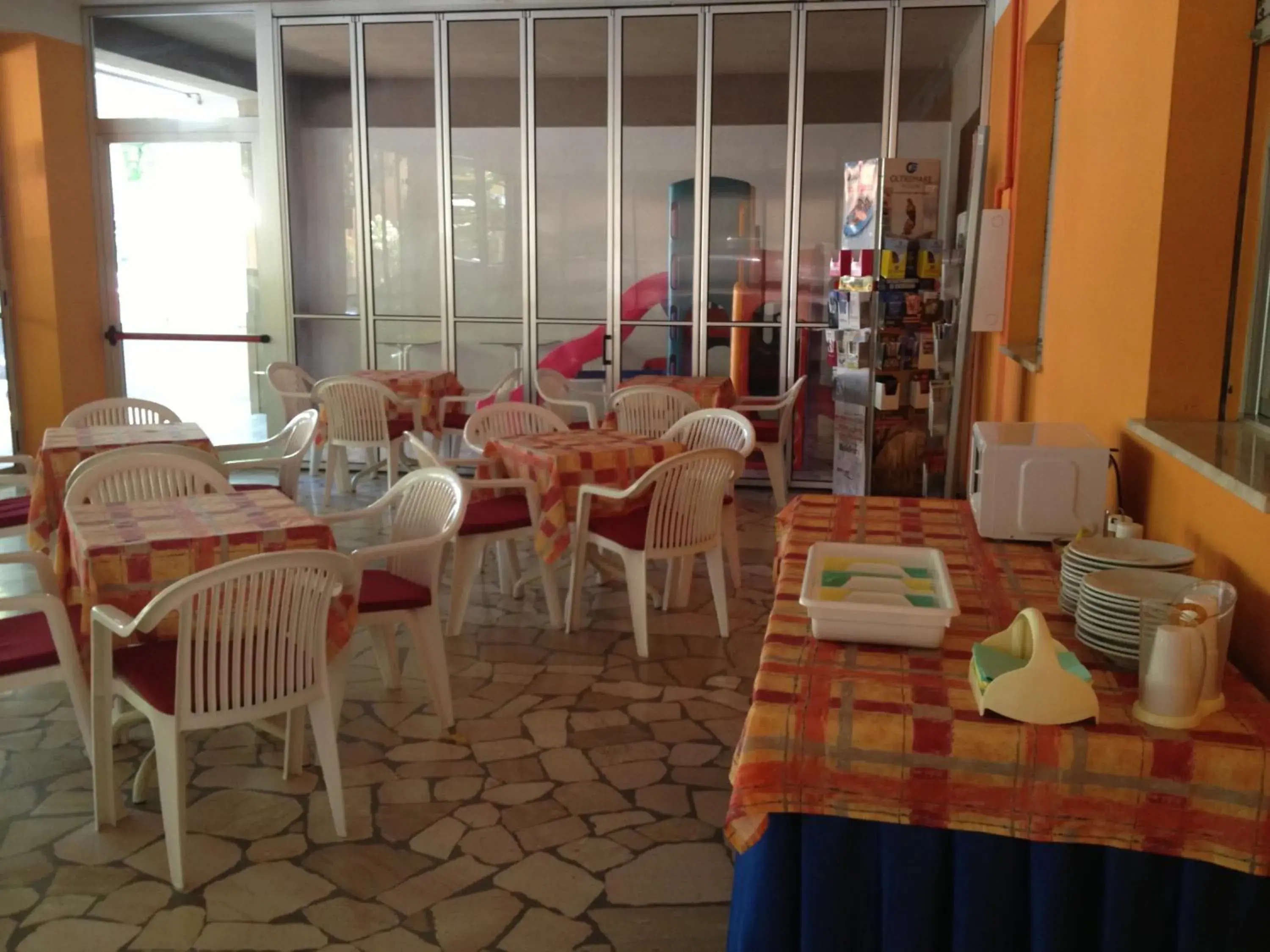 Living room, Restaurant/Places to Eat in Hotel Wega