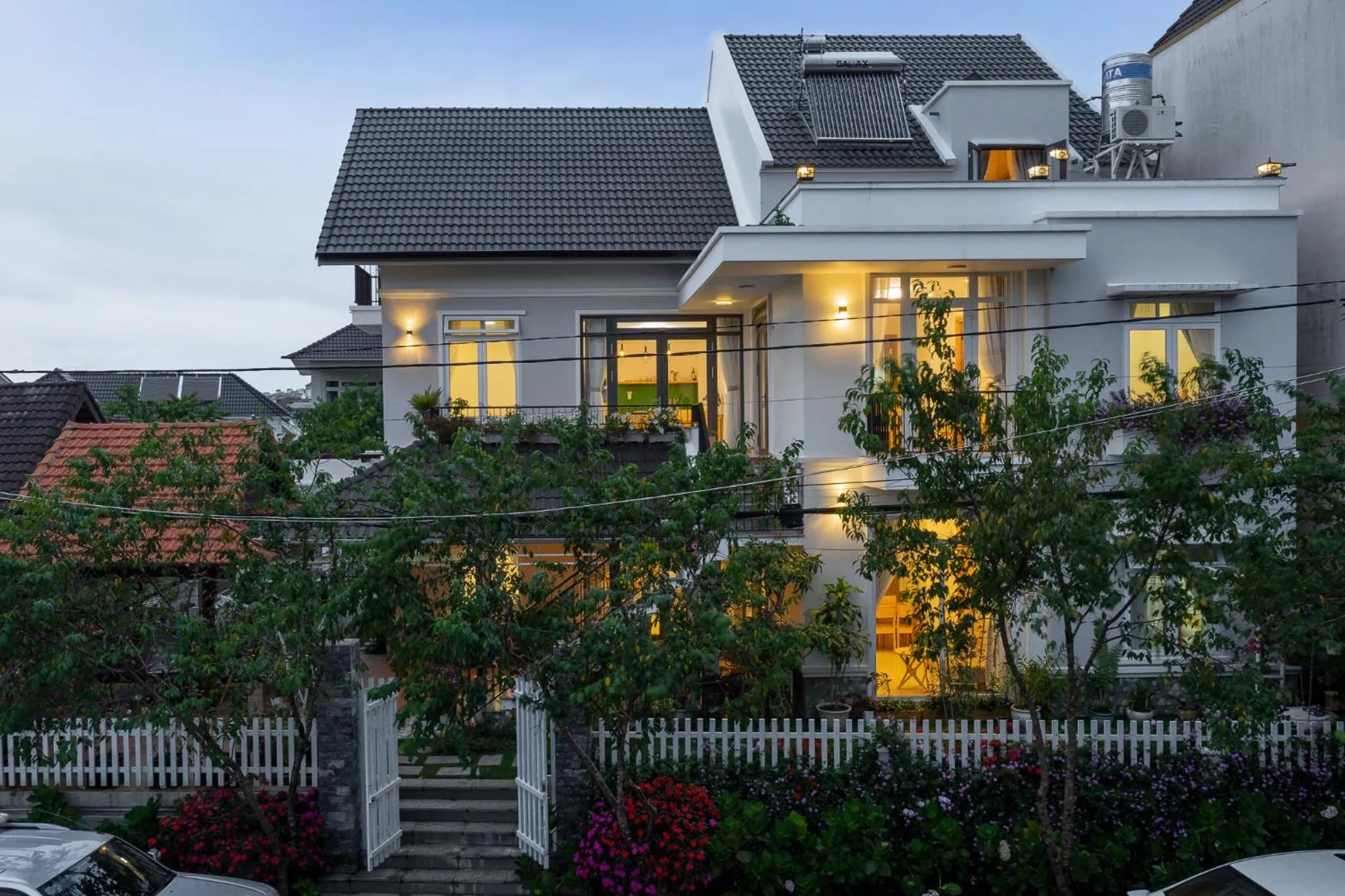 Facade/entrance in Đỗ Gia Bảo Villa