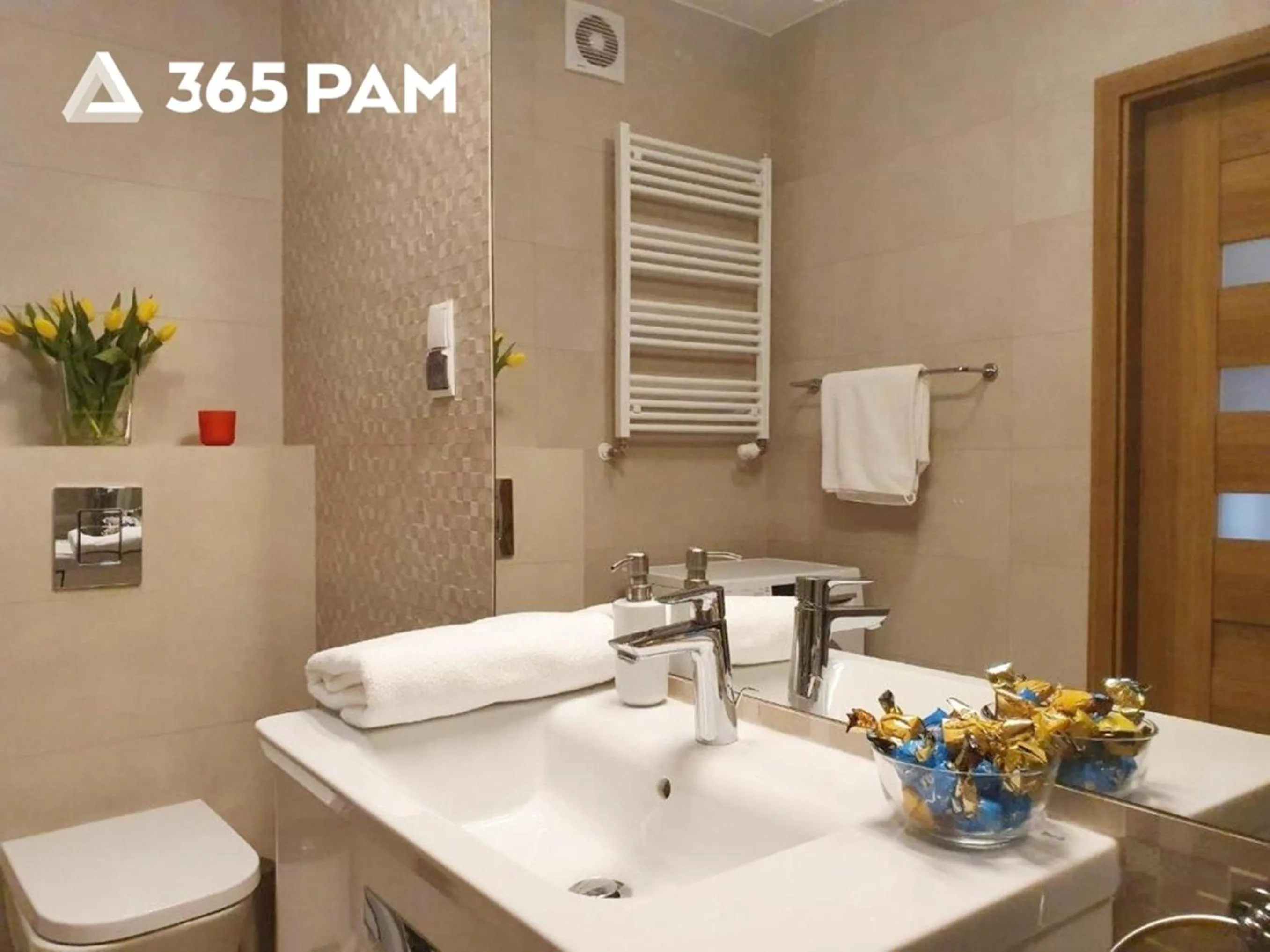 Bathroom in 365PAM - Apartament z BASENEM Polanki Park